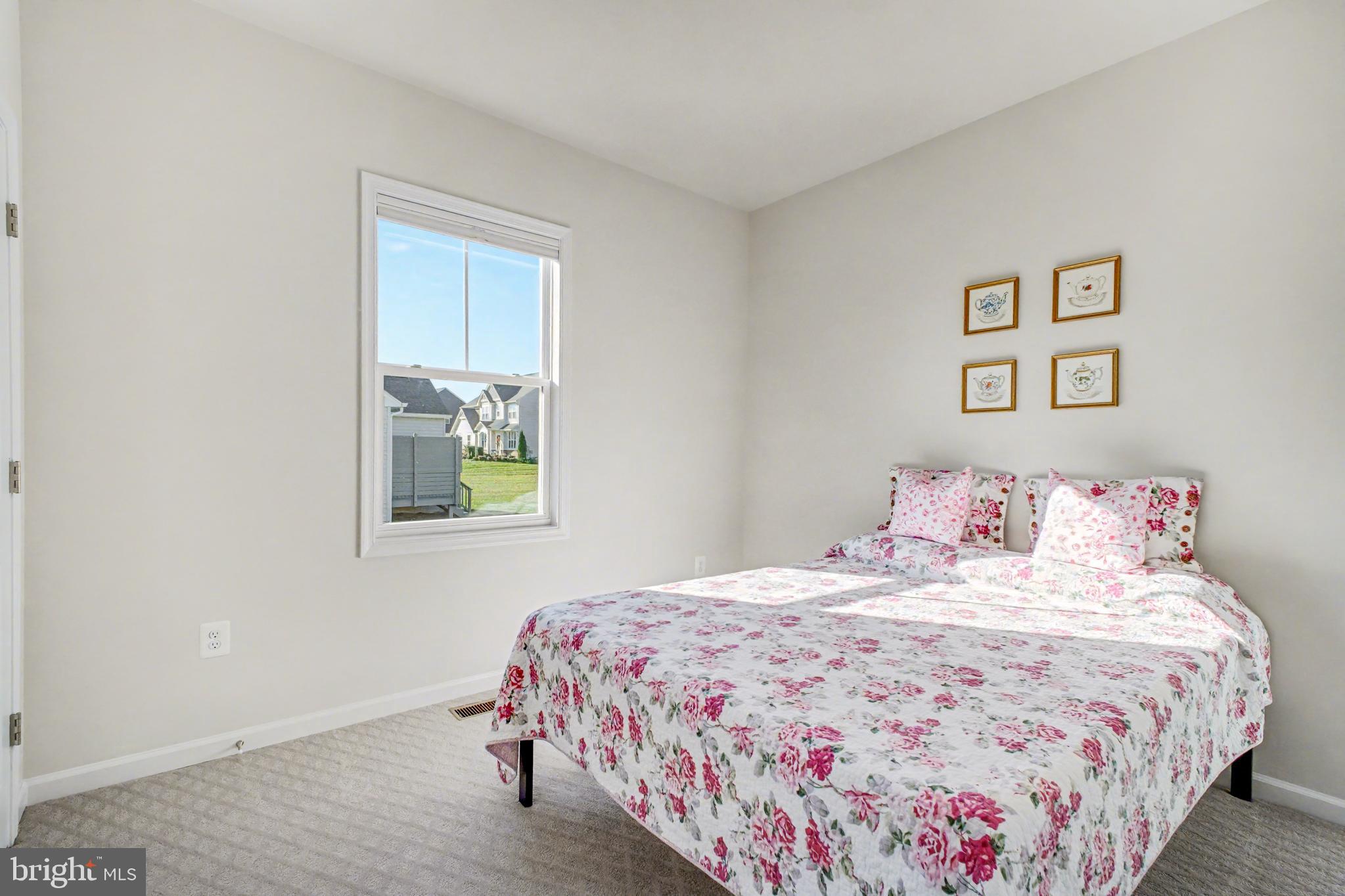 LIBERTY HALL - Residential