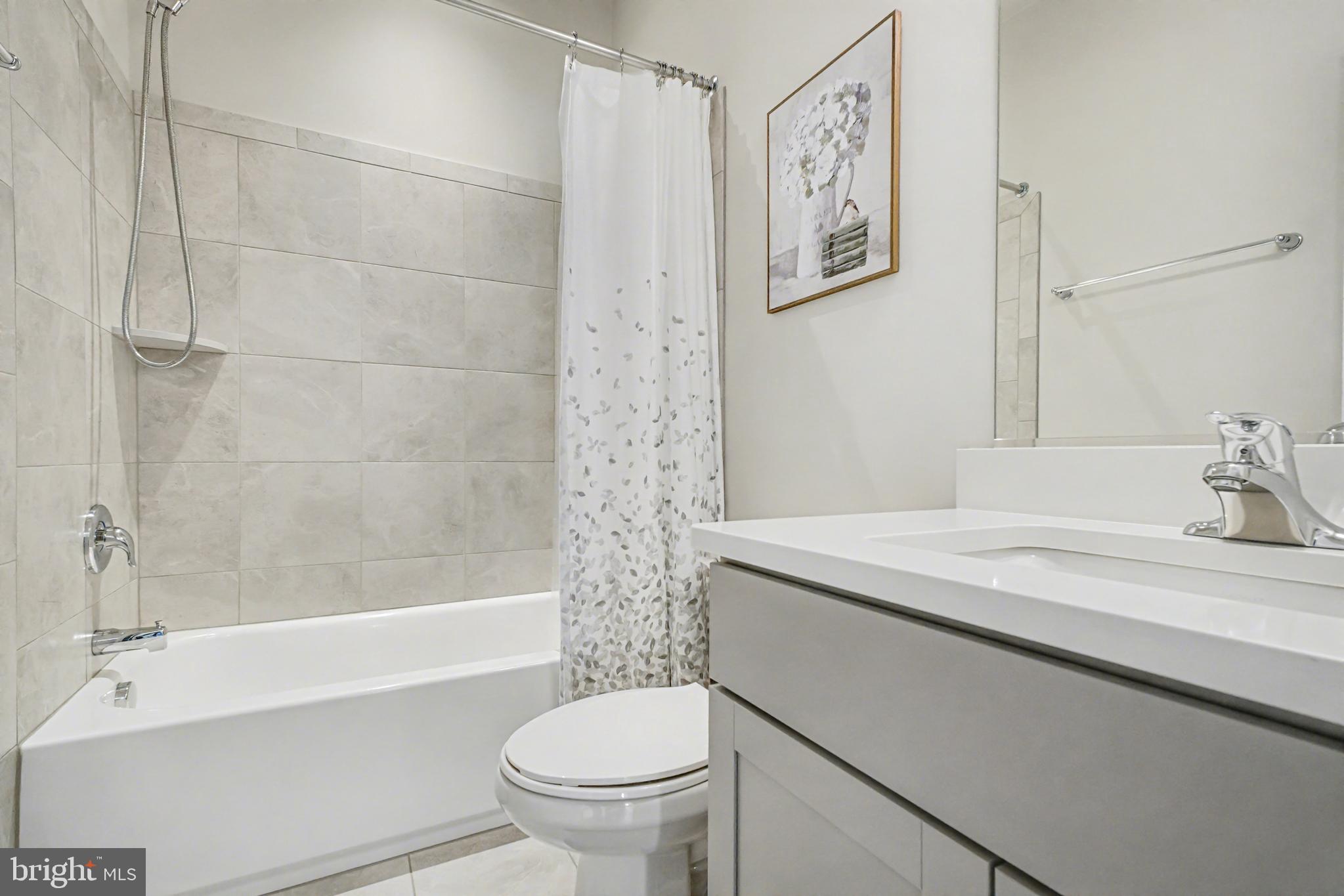 LIBERTY HALL - Residential