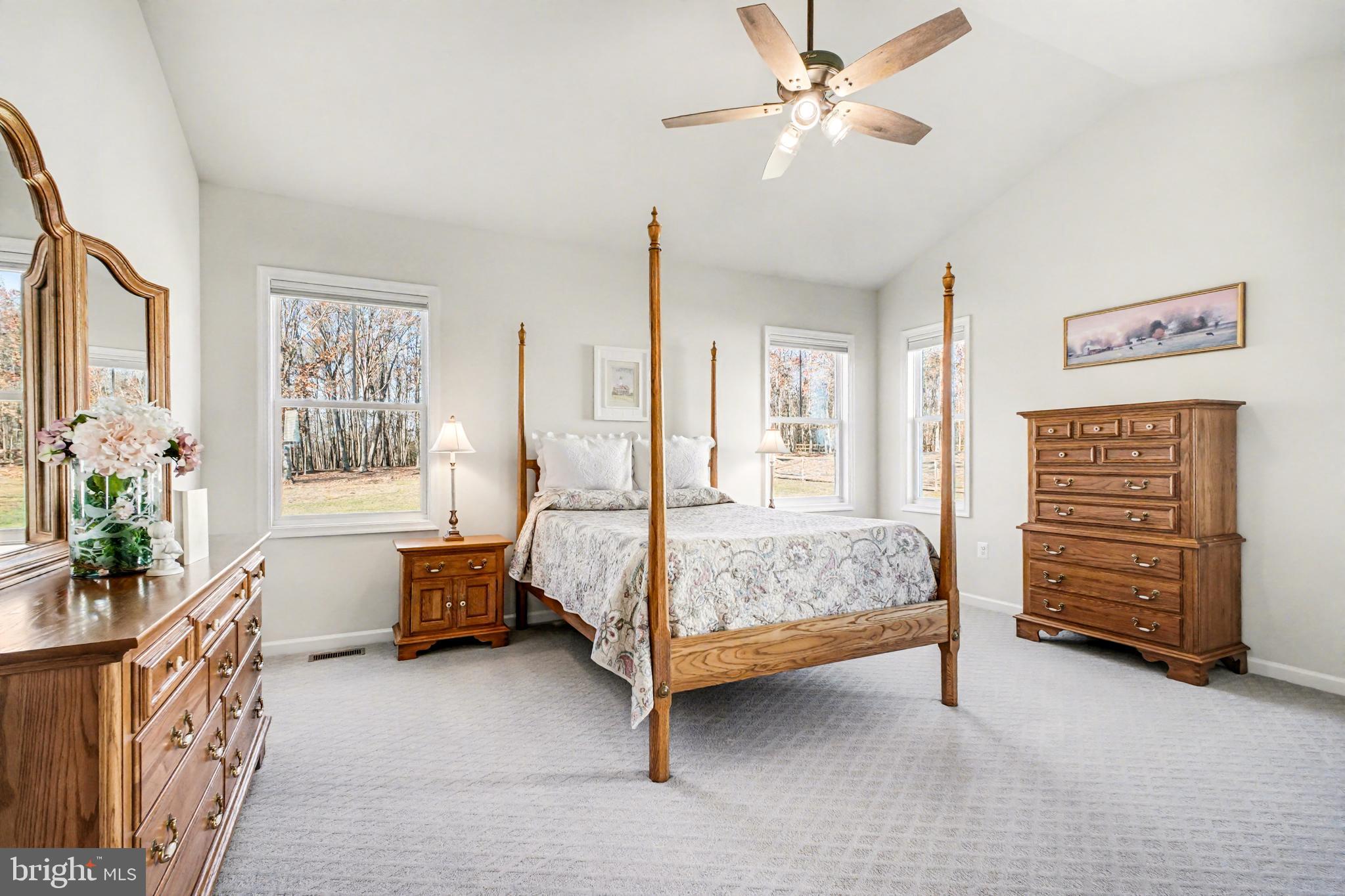 LIBERTY HALL - Residential