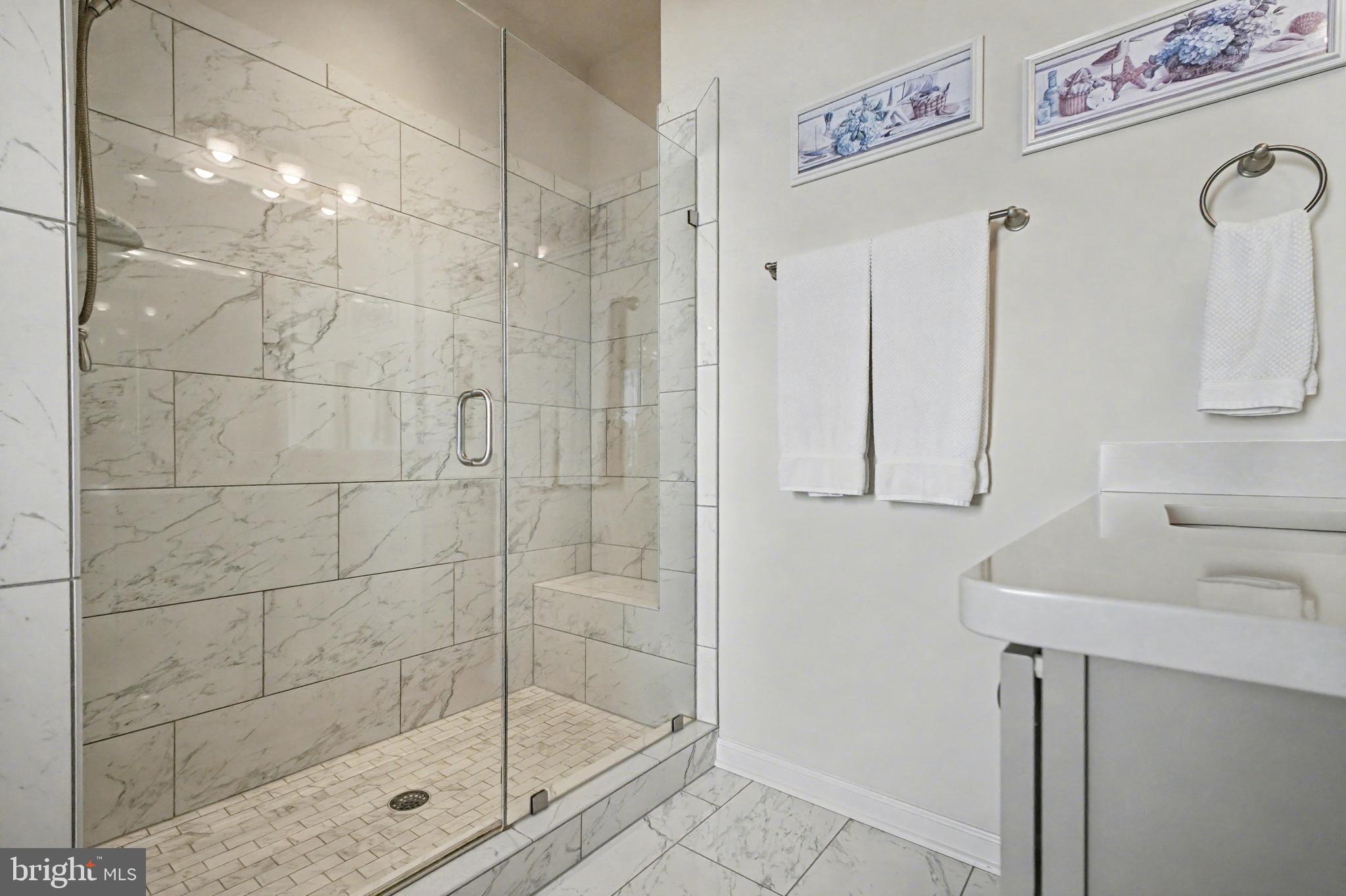 LIBERTY HALL - Residential