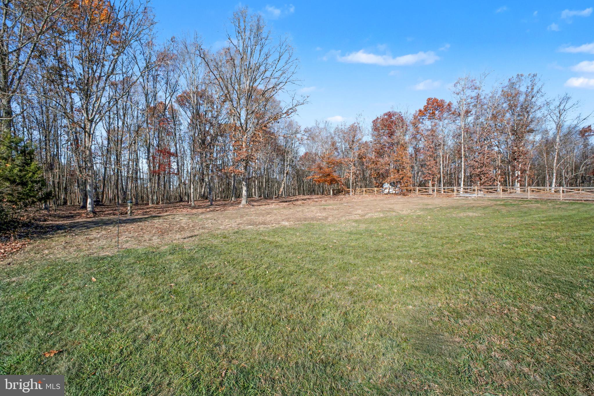 LIBERTY HALL - Residential