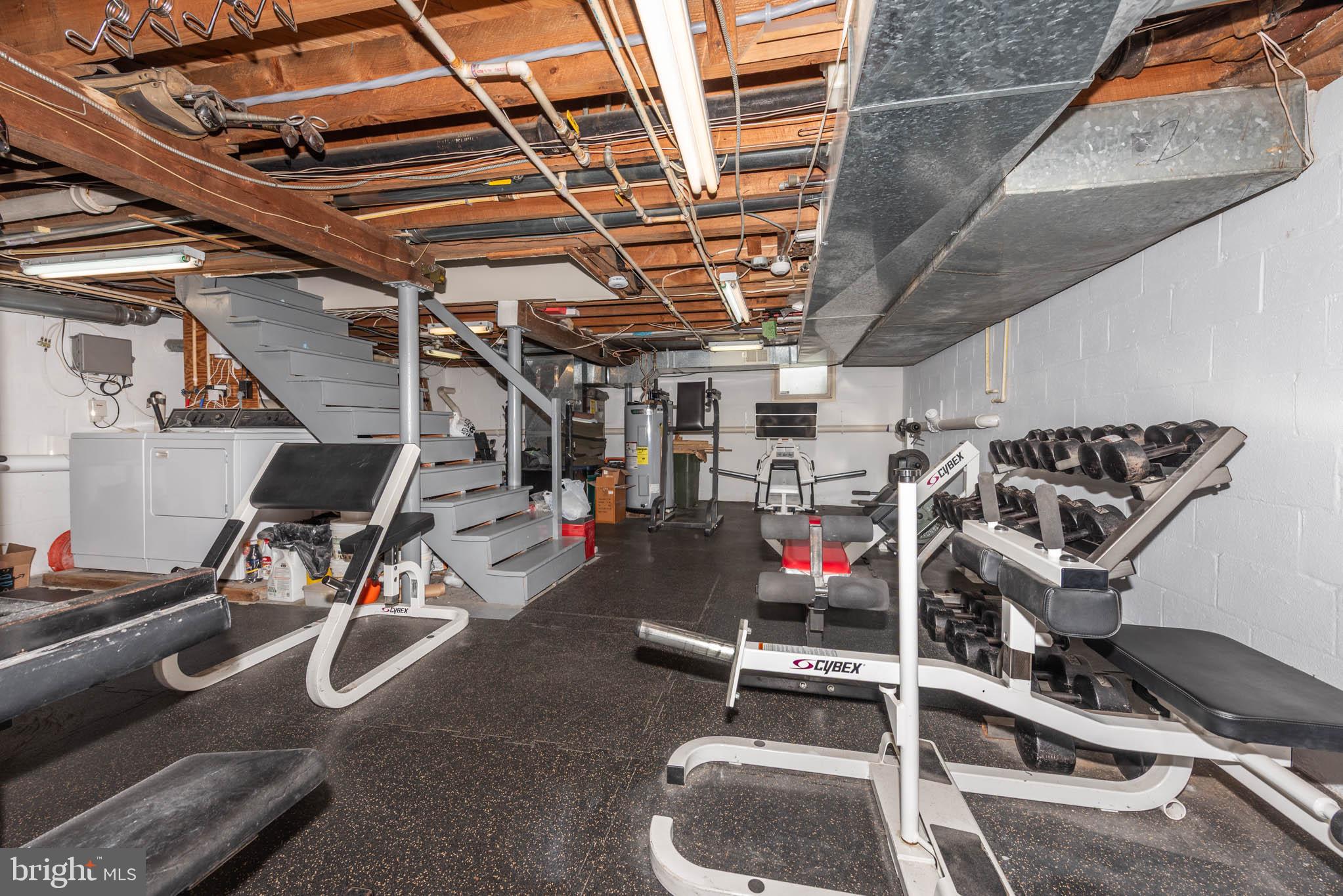 GREEN SPRING VALLEY - Residential