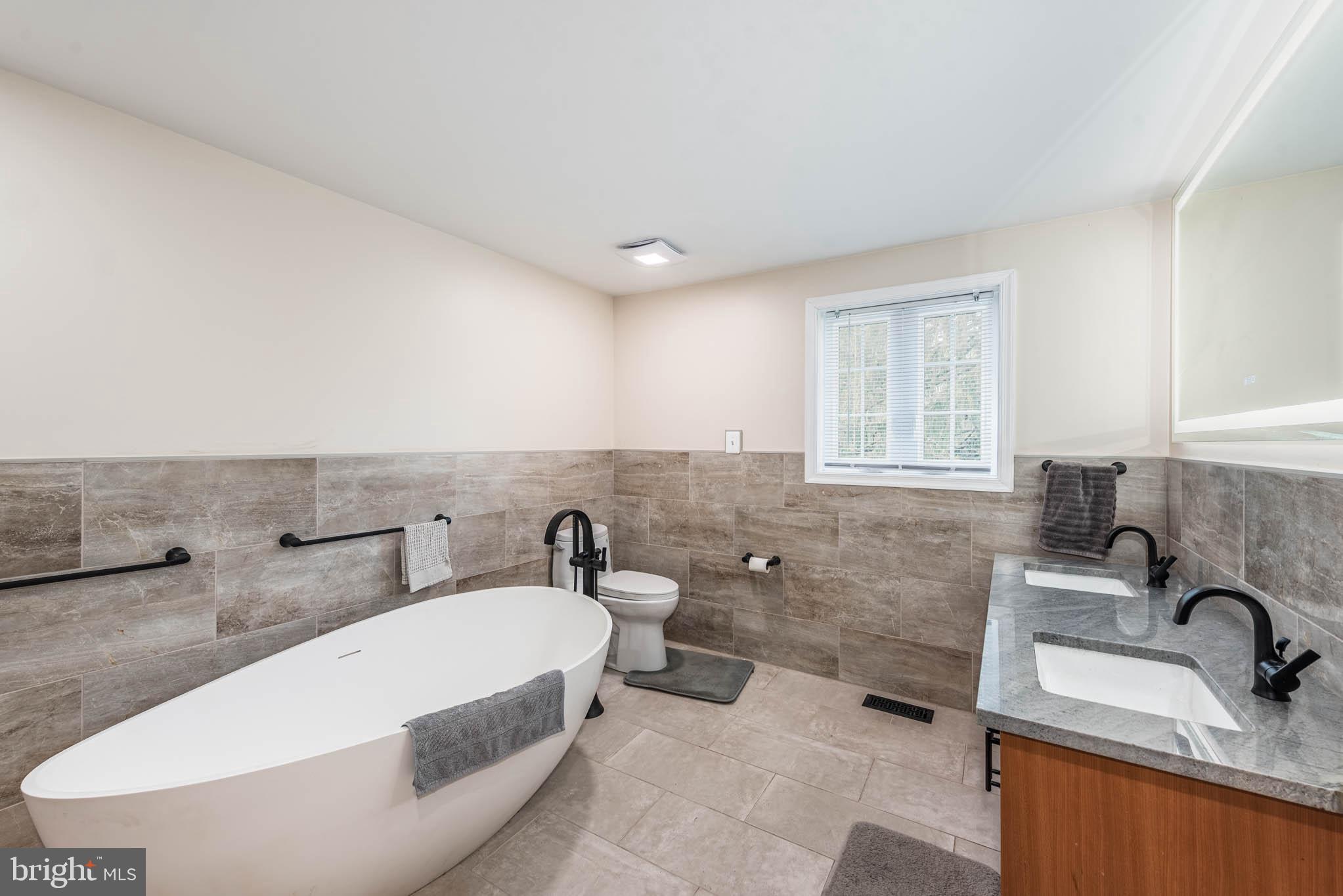 GREEN SPRING VALLEY - Residential