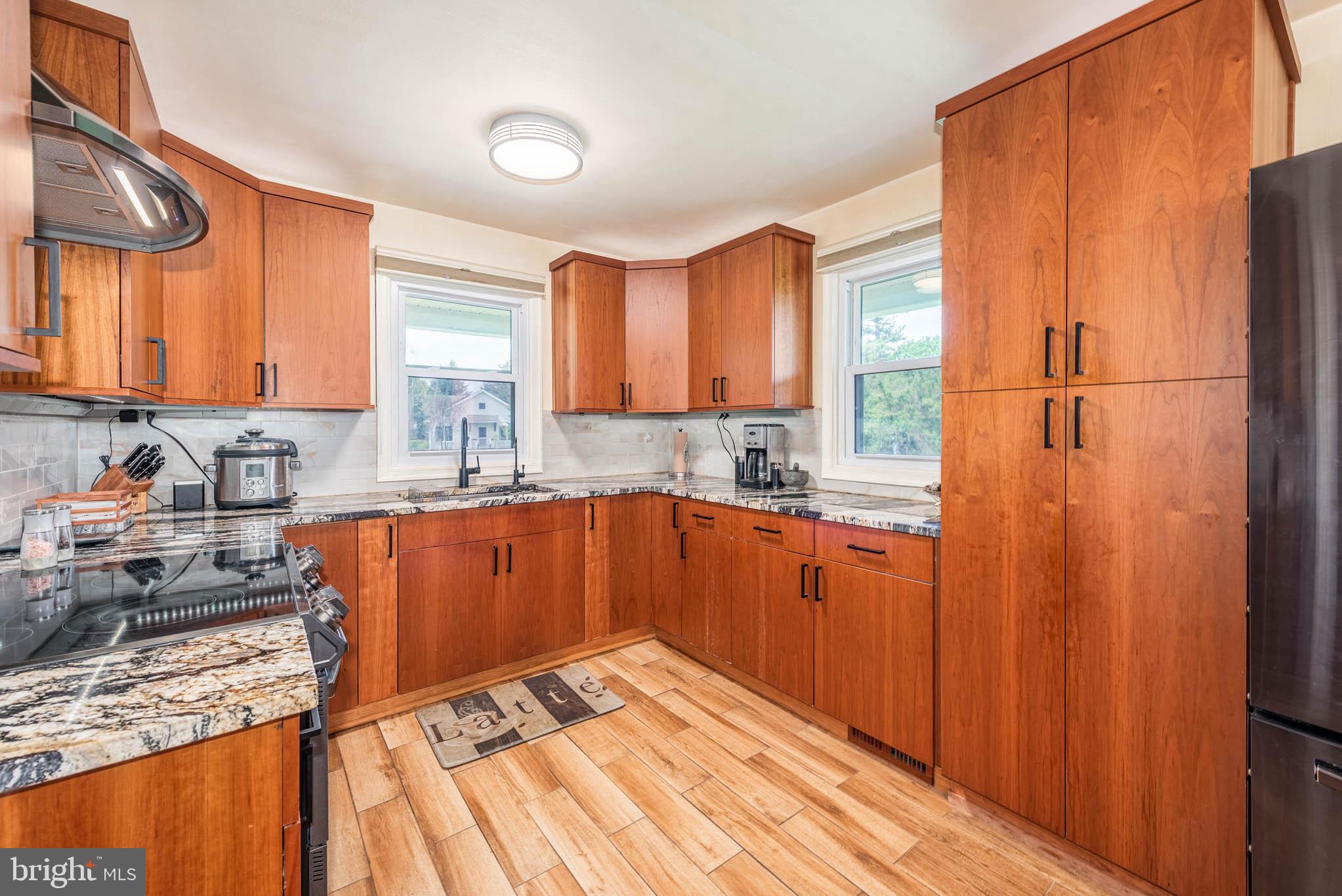 GREEN SPRING VALLEY - Residential