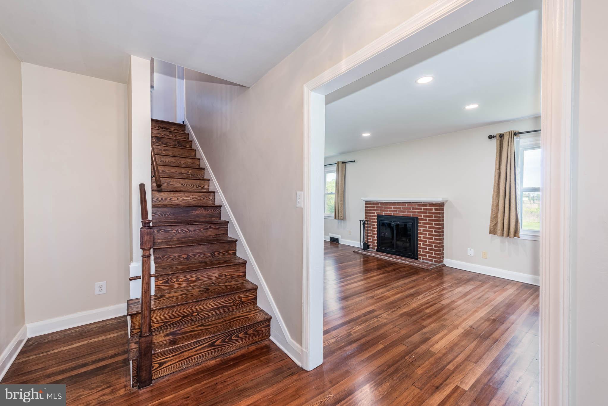 GREEN SPRING VALLEY - Residential