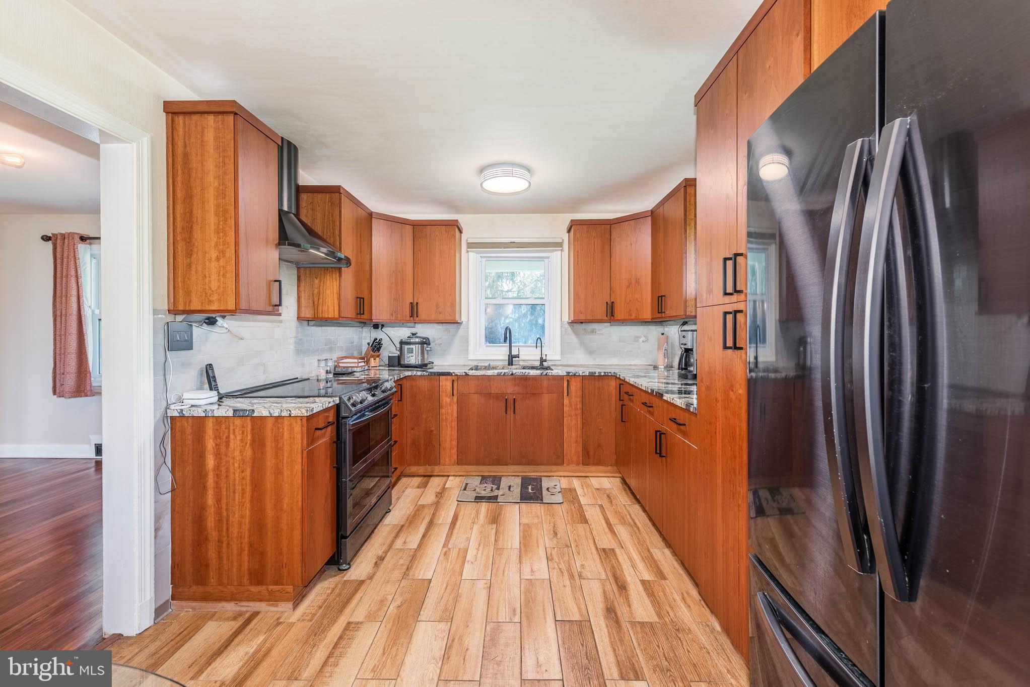 GREEN SPRING VALLEY - Residential