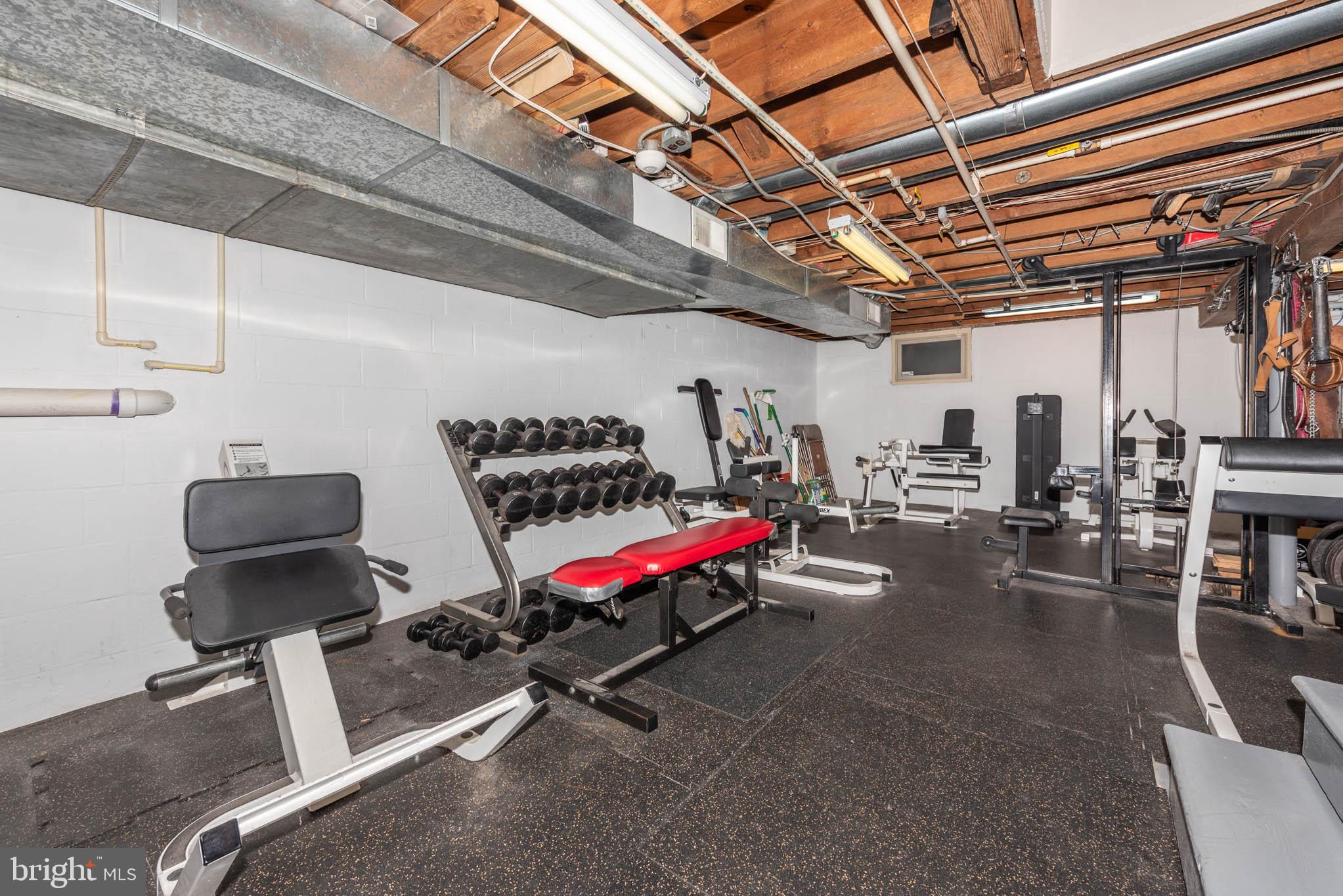 GREEN SPRING VALLEY - Residential