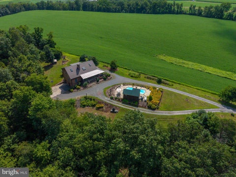 Homes For Sale - 860 Old Ferry Road<br/> Perry County, MILLERSTOWN, PA 17062