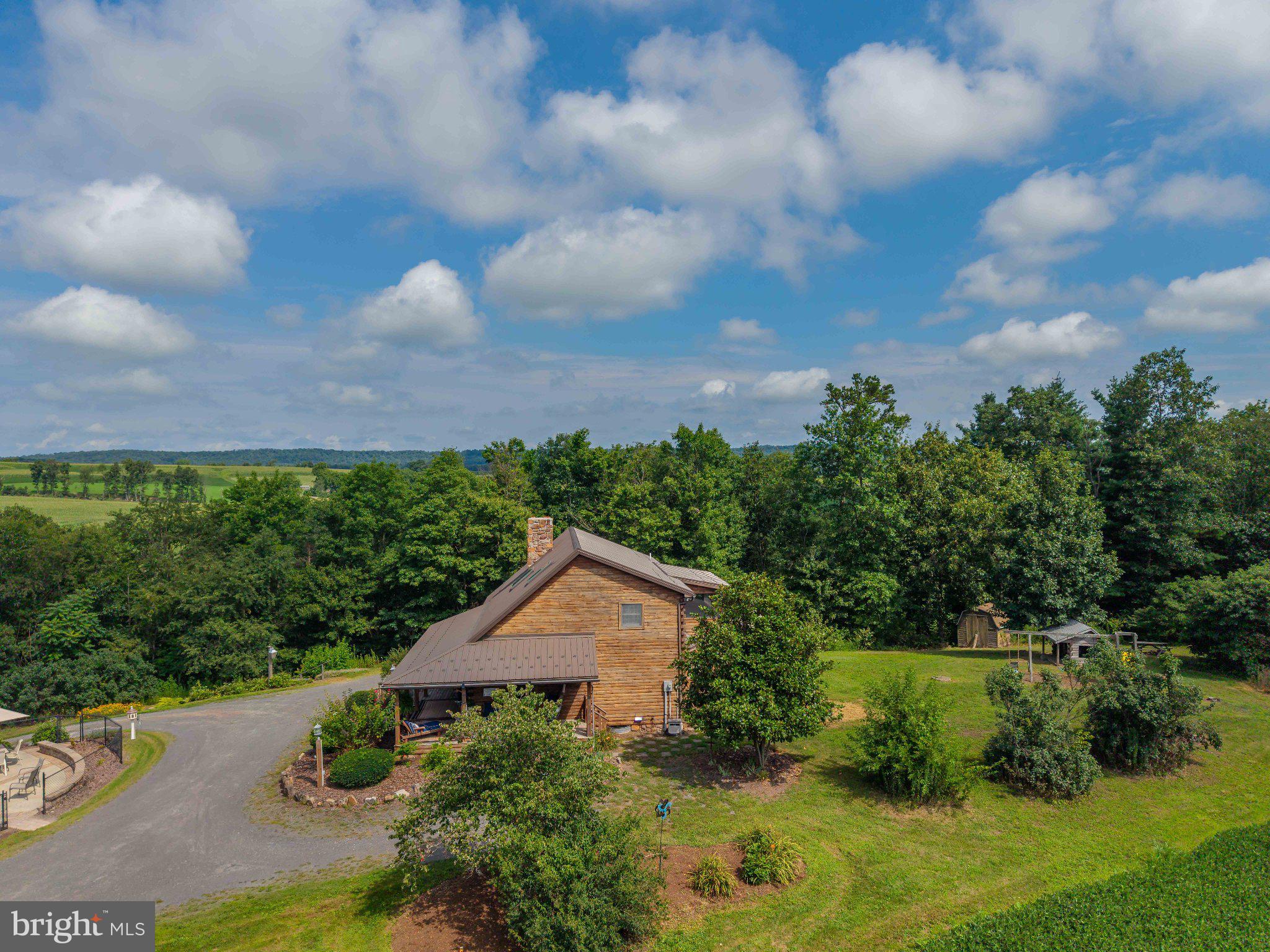 860 OLD FERRY ROAD