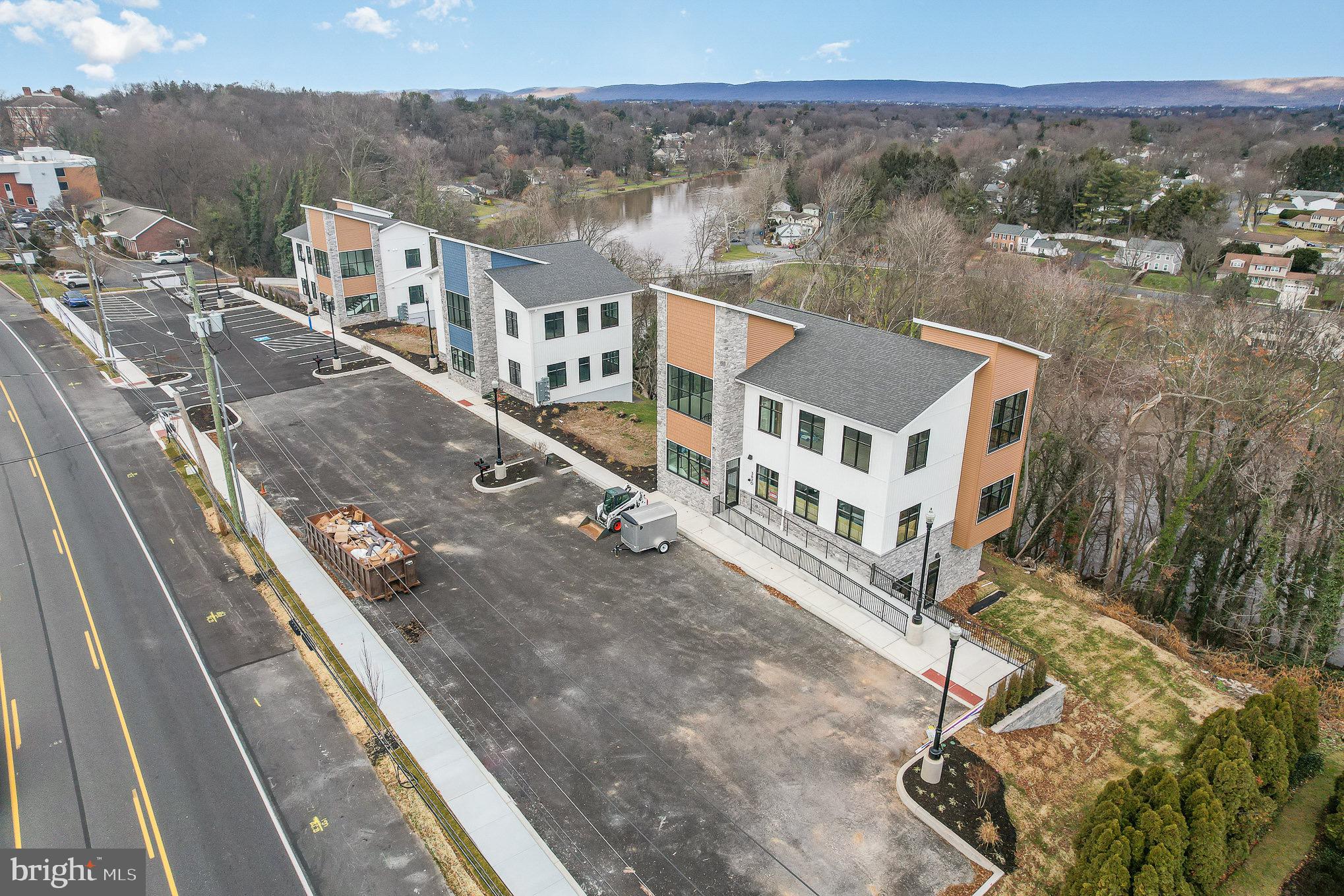 CAMP HILL - Commercial Sale