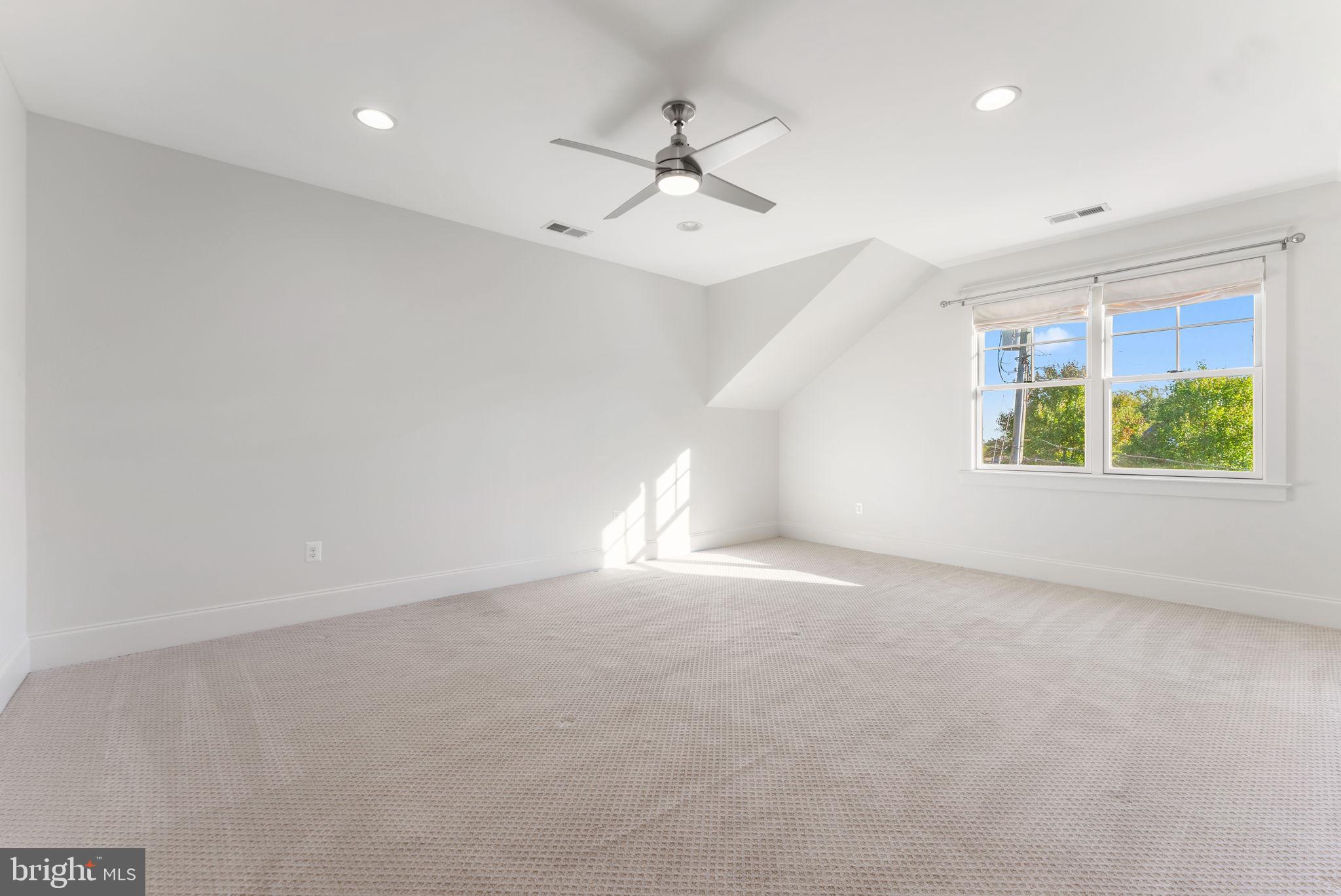 MINOR HILL - Residential