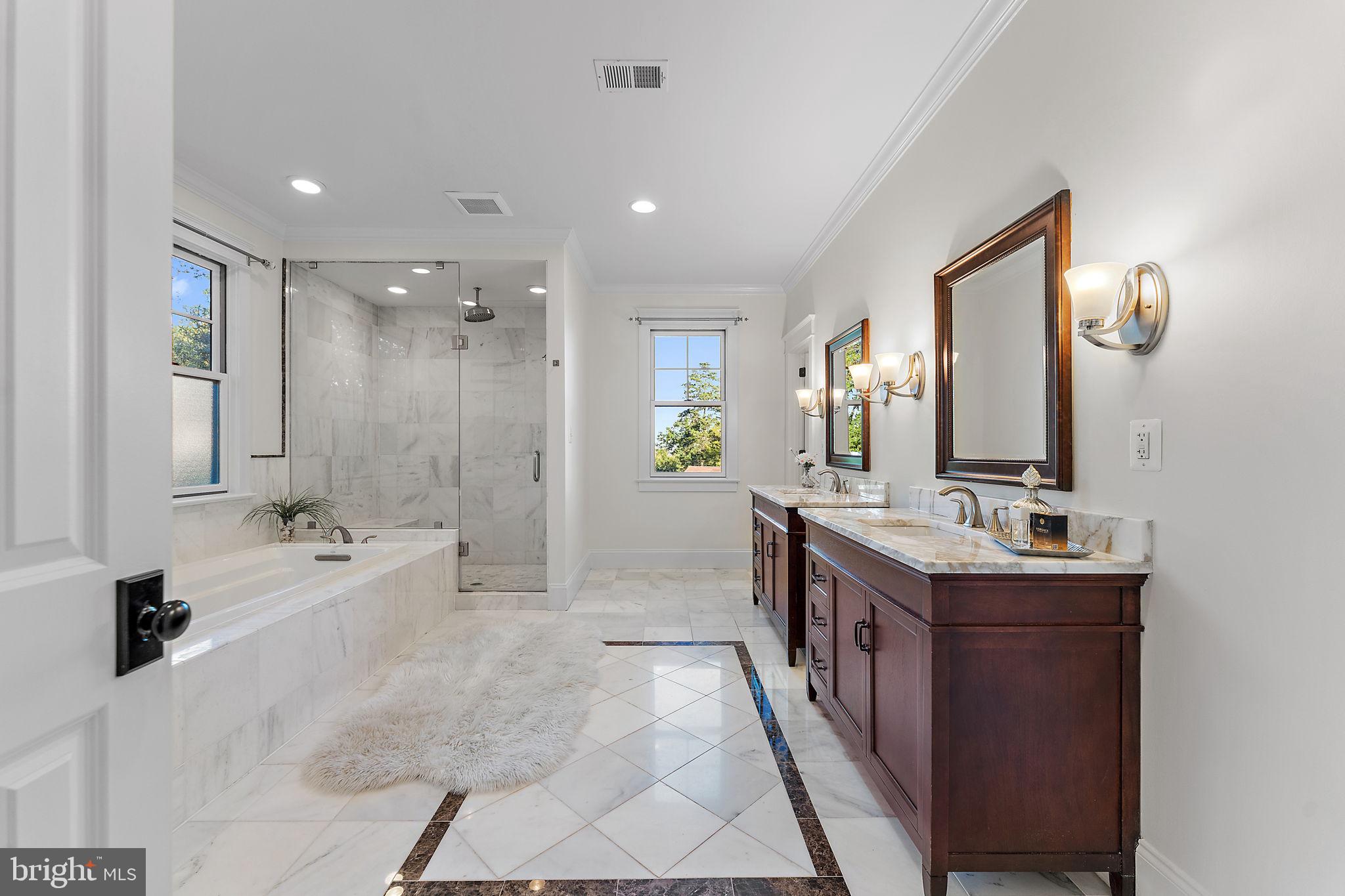 MINOR HILL - Residential