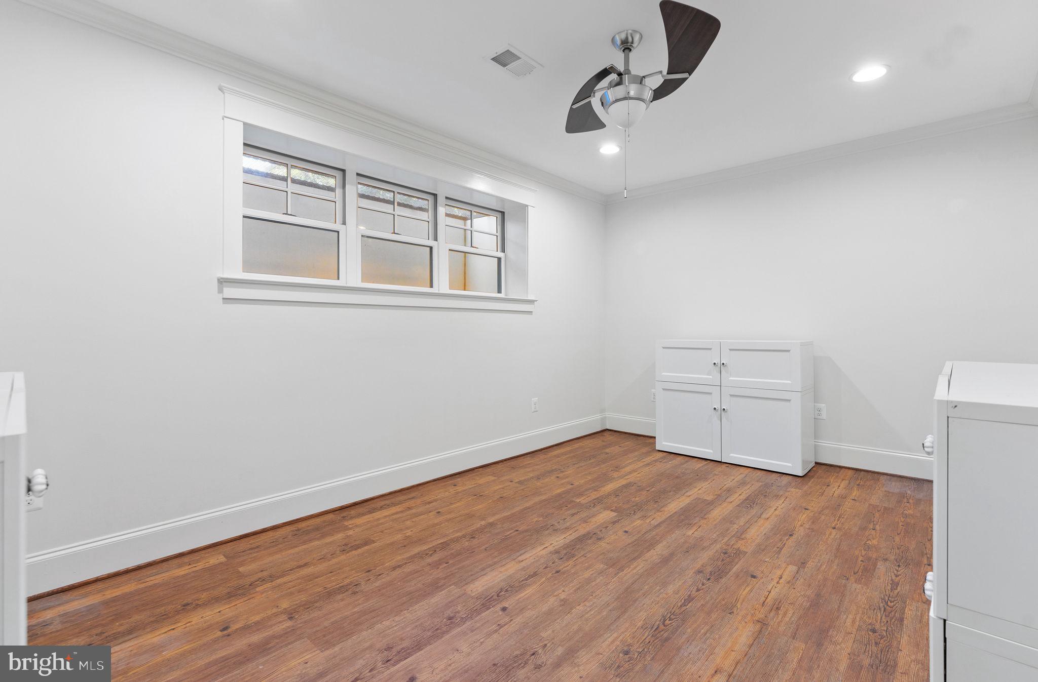 MINOR HILL - Residential