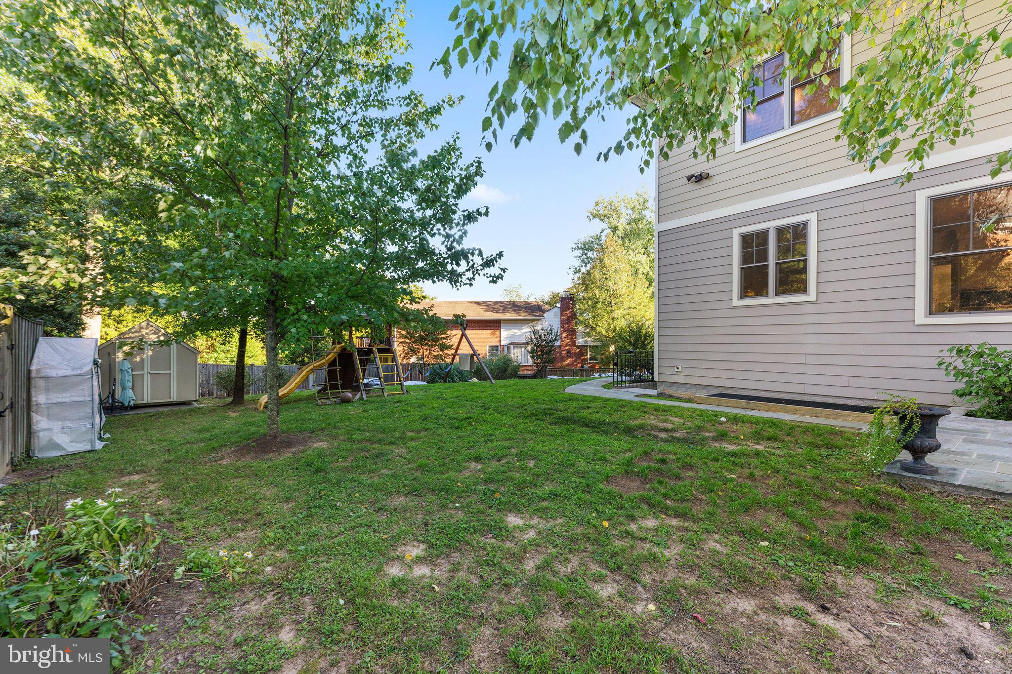 MINOR HILL - Residential