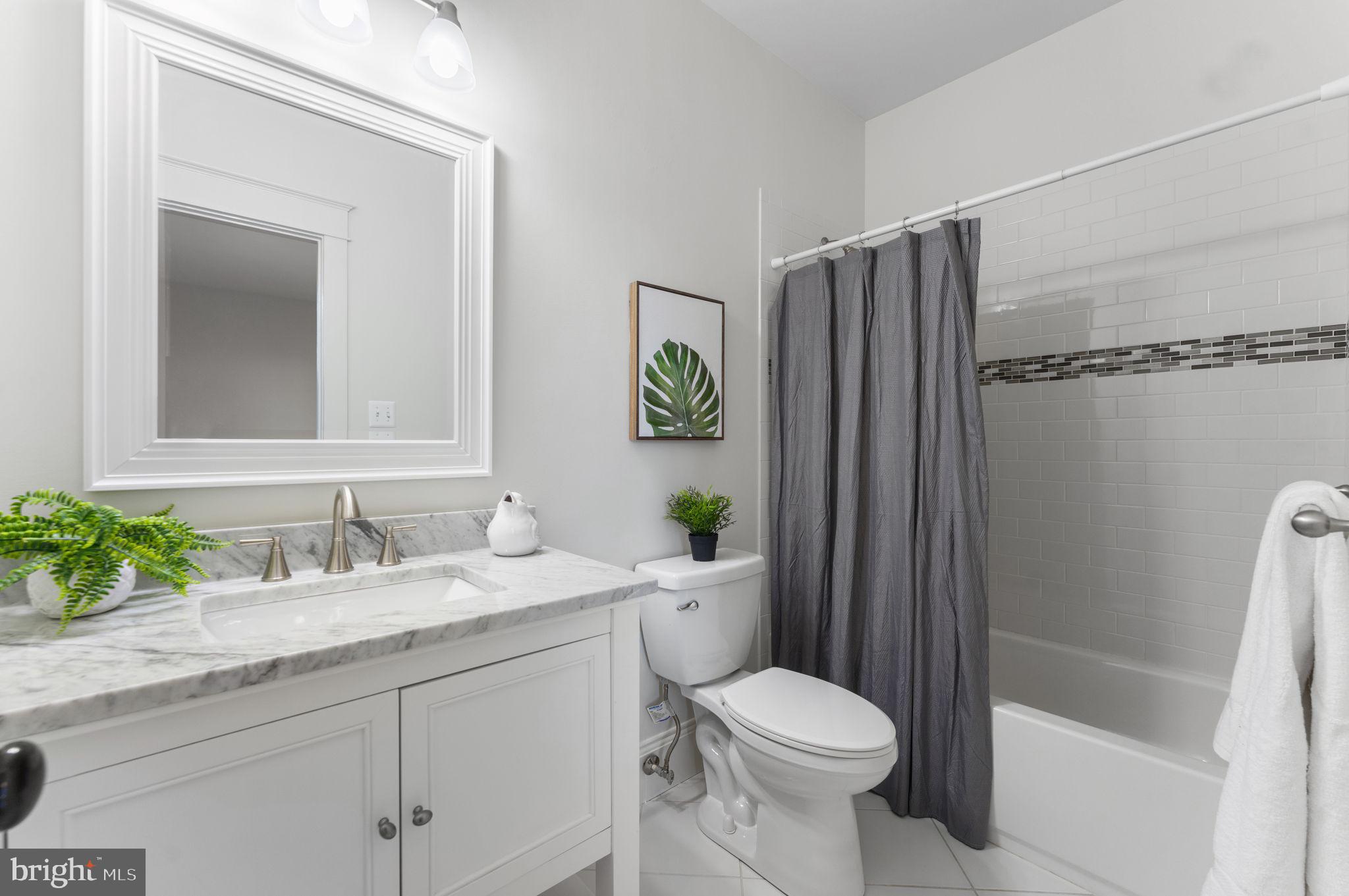 MINOR HILL - Residential