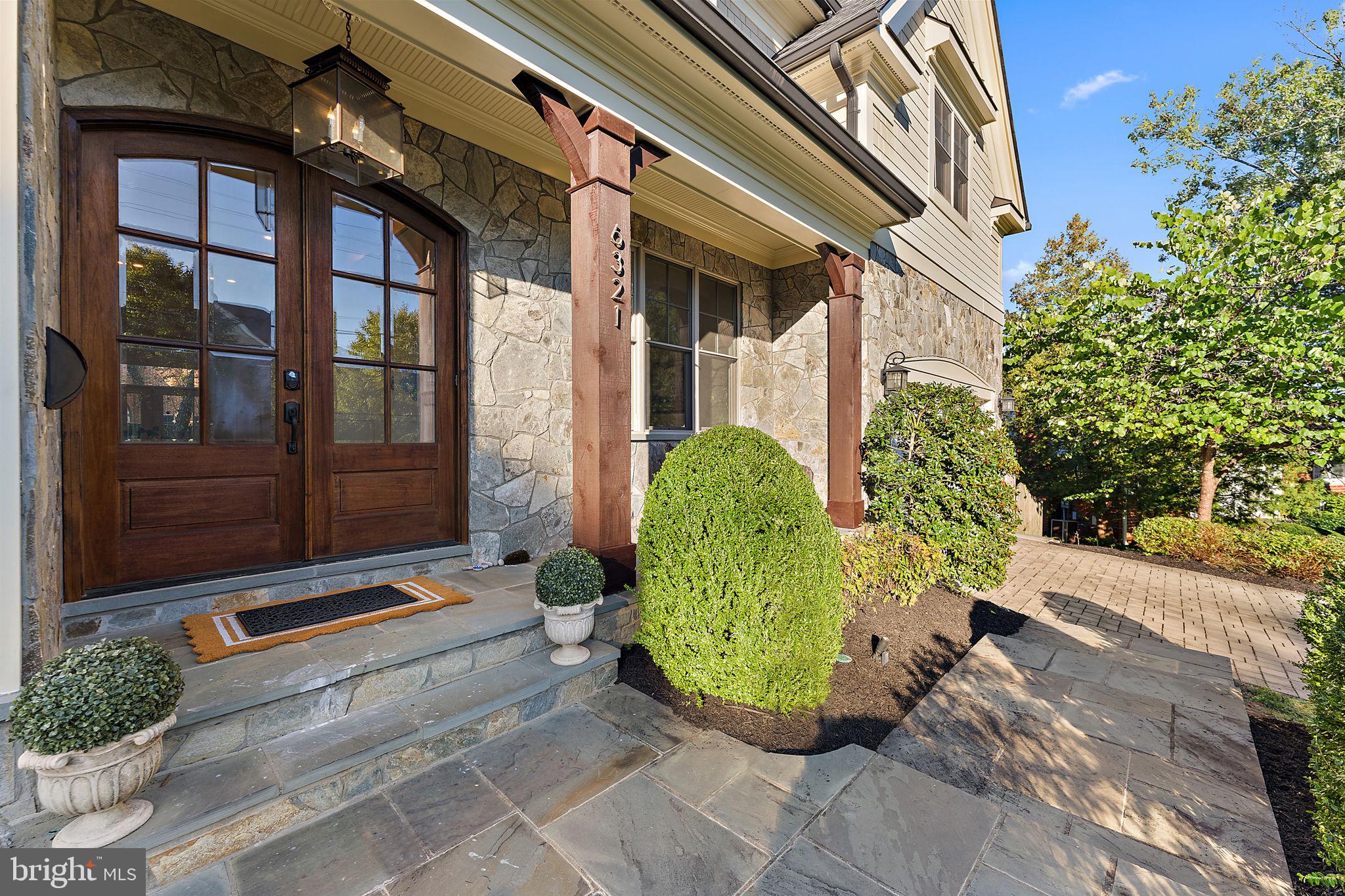 MINOR HILL - Residential