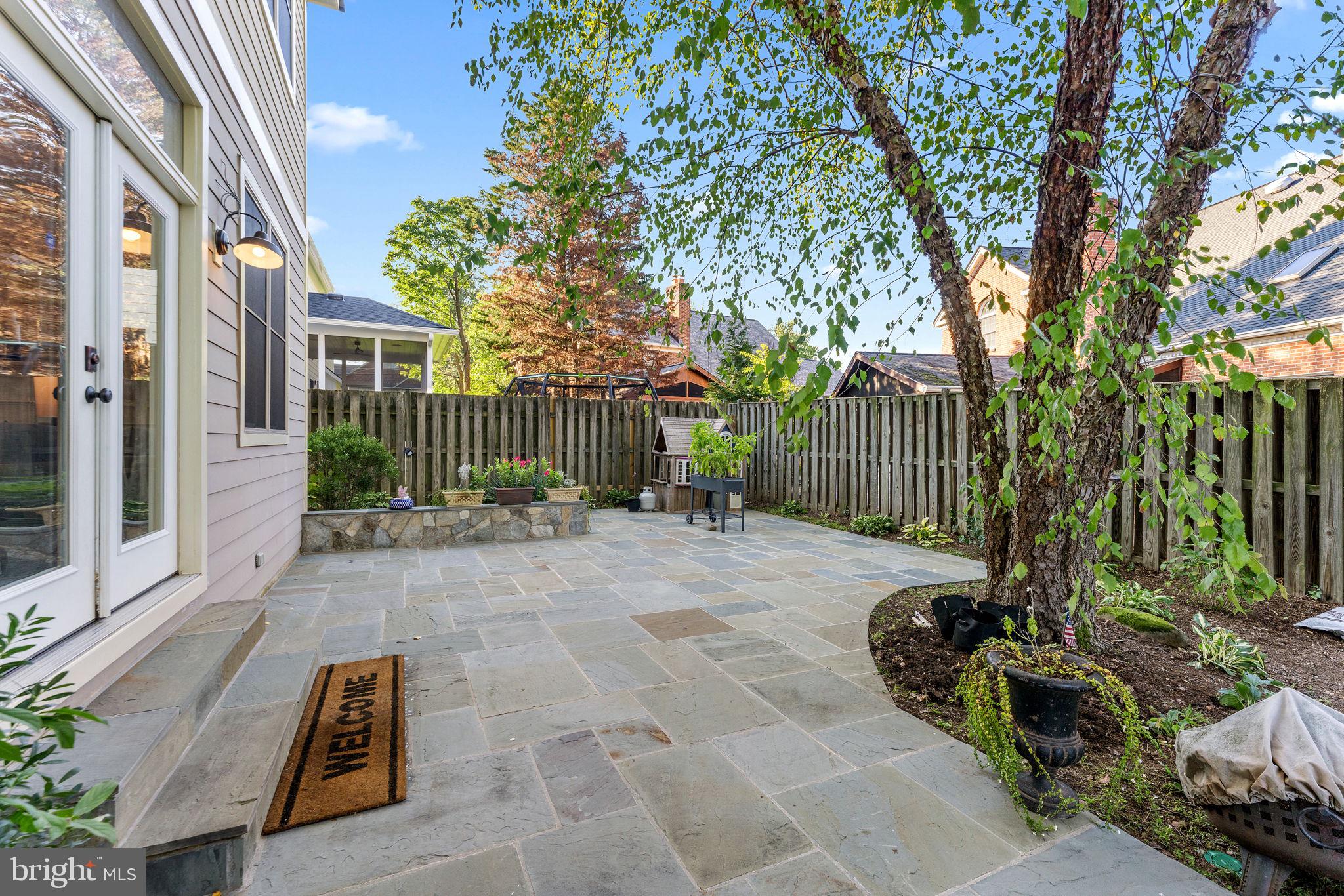 MINOR HILL - Residential