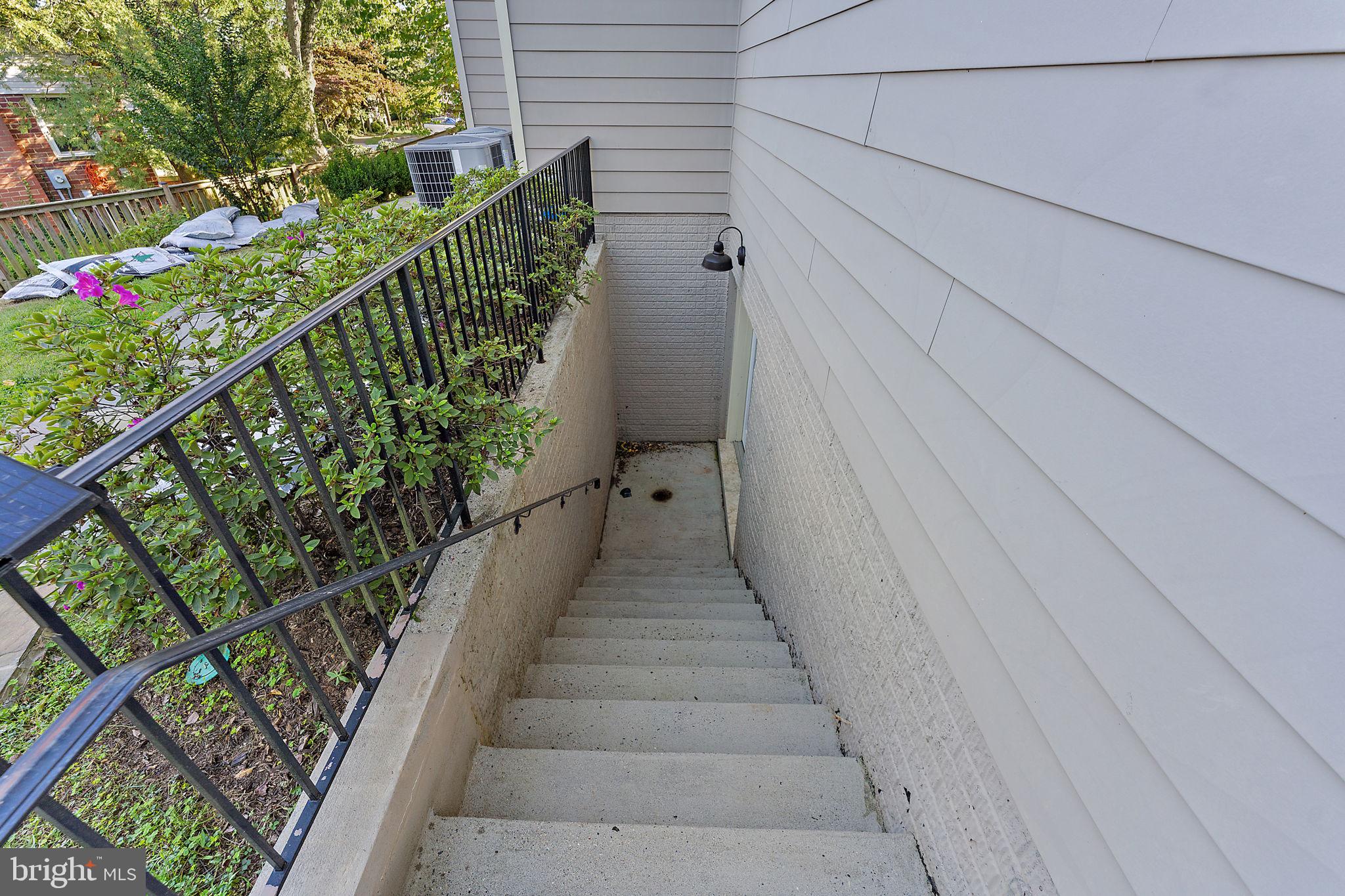 MINOR HILL - Residential