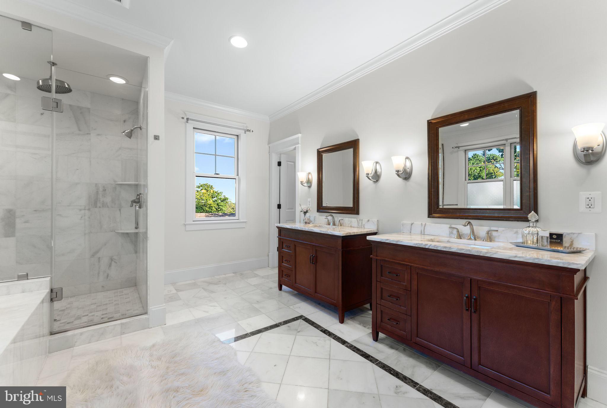 MINOR HILL - Residential