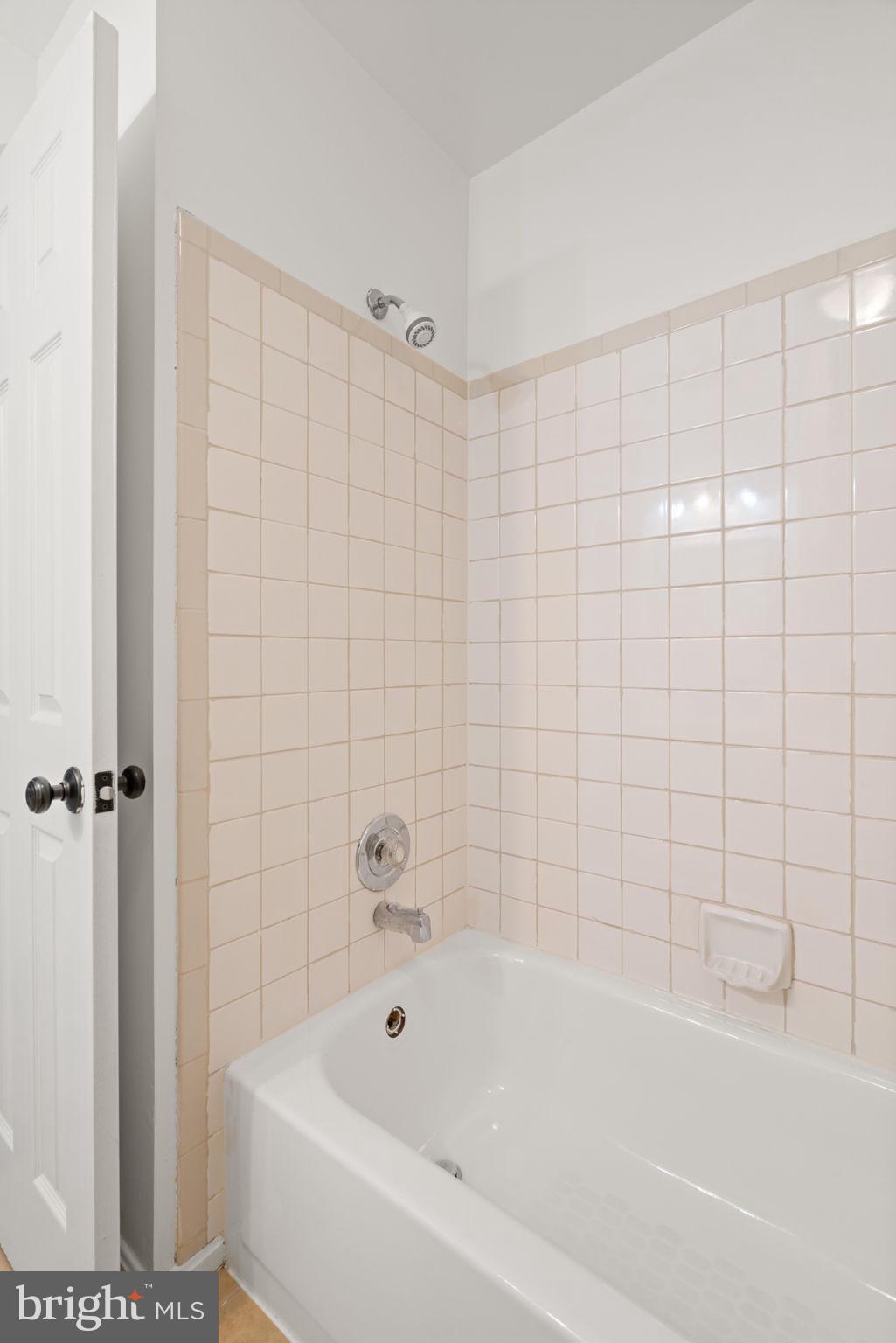 MONTCLAIR - Residential Lease