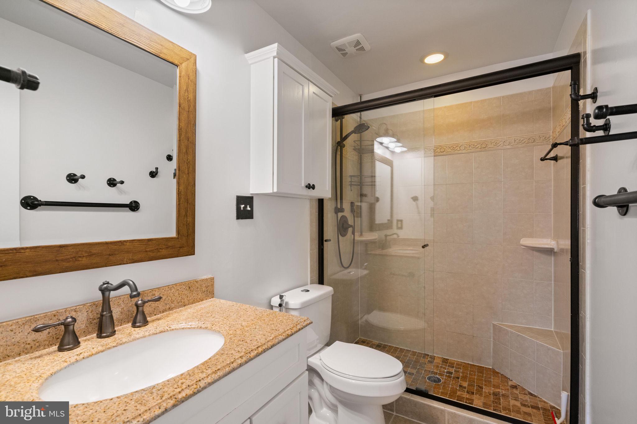 MONTCLAIR - Residential Lease