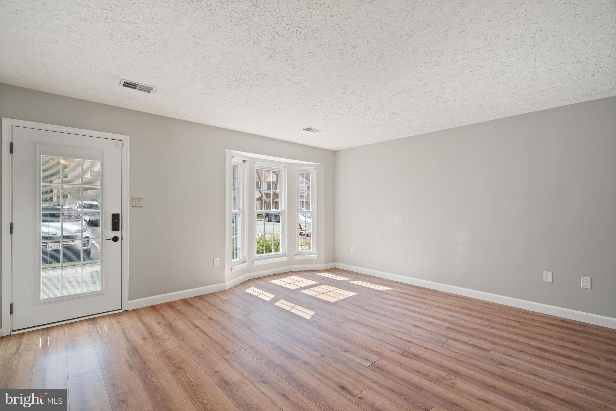 MONTCLAIR - Residential Lease