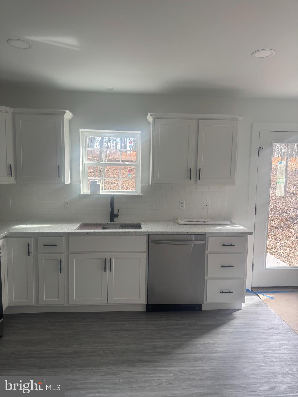 EAGLE ROCK RESORT - Residential