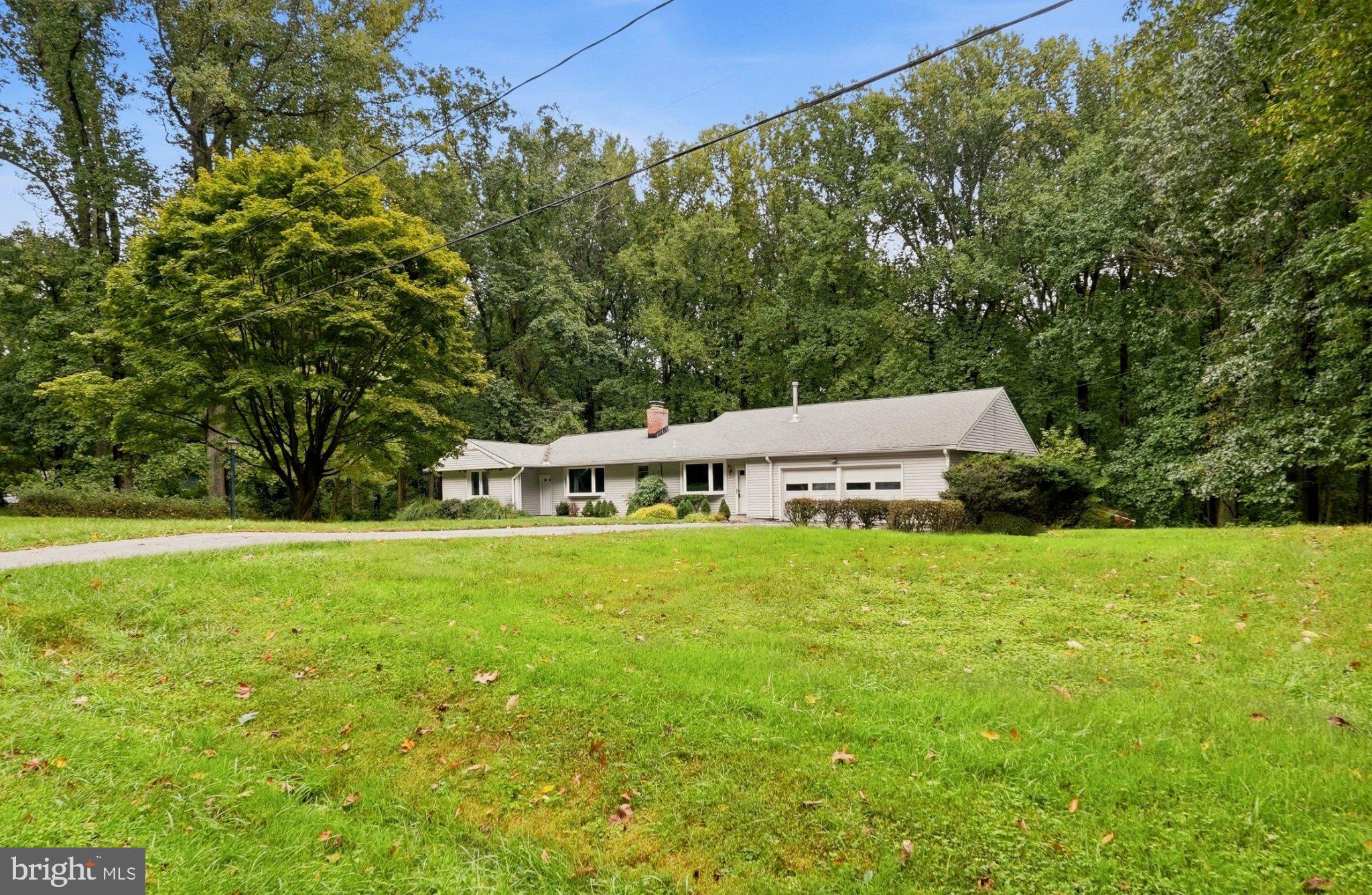 2555 SAND HILL
