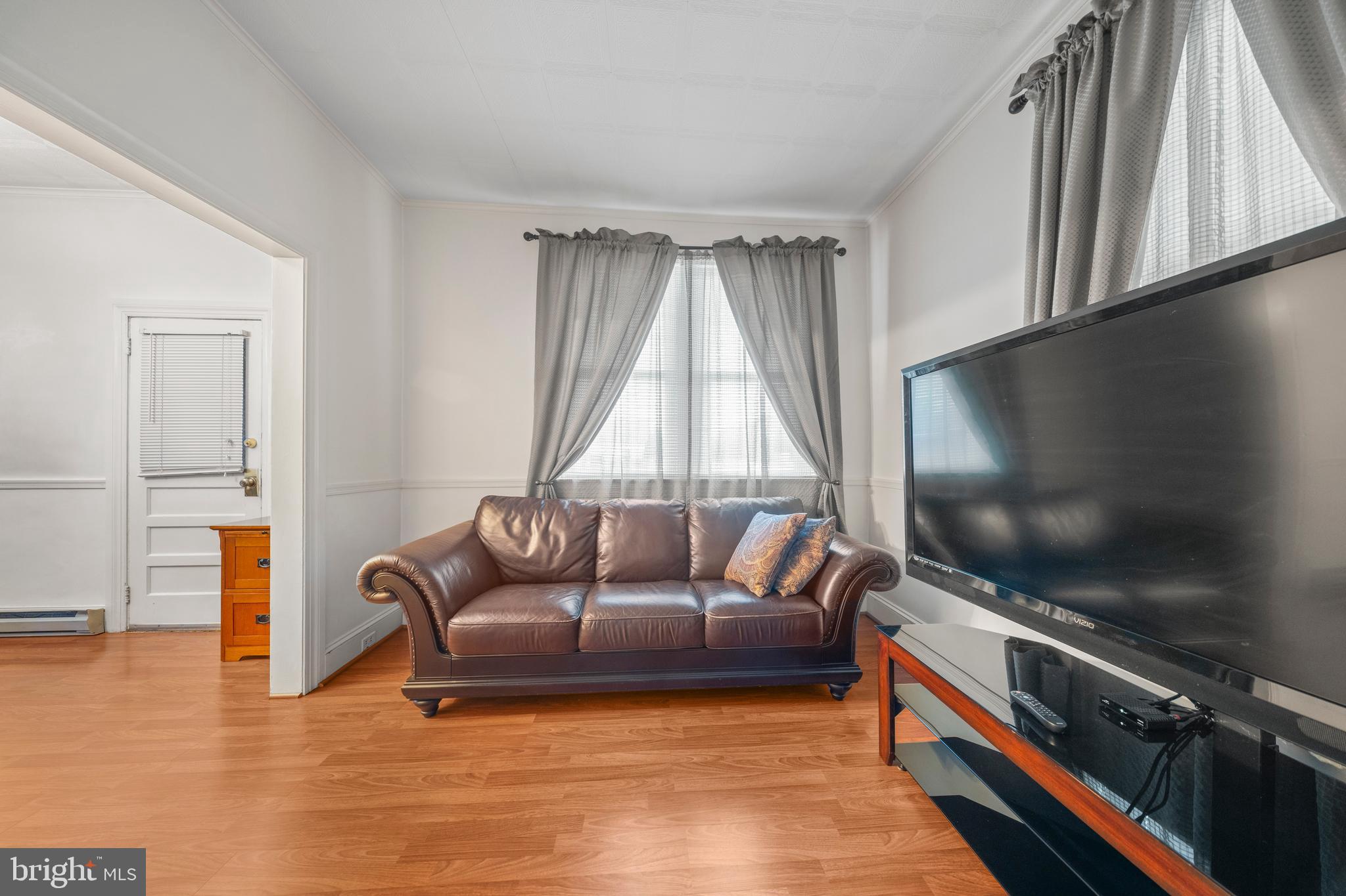 EASTON - Residential