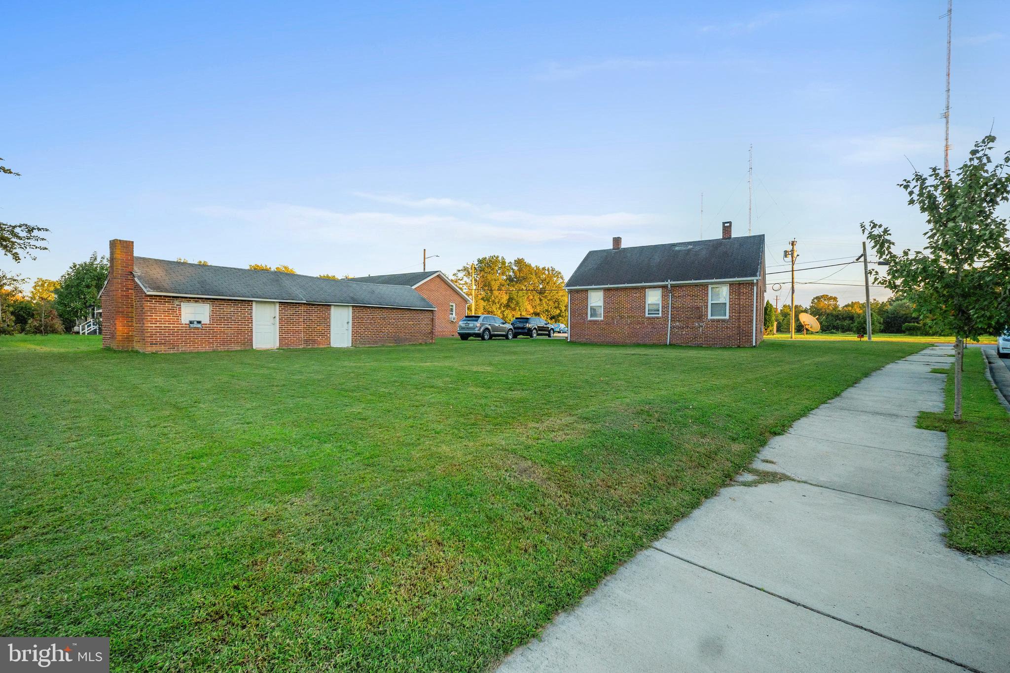 EASTON - Residential