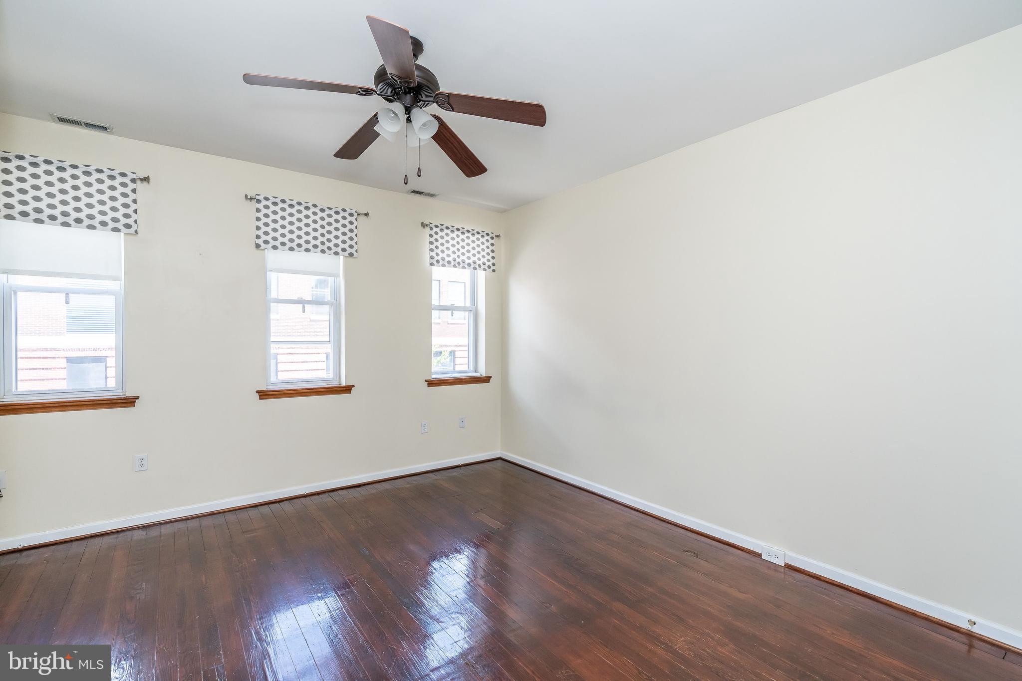 WASHINGTON VILLAGE - Residential Lease