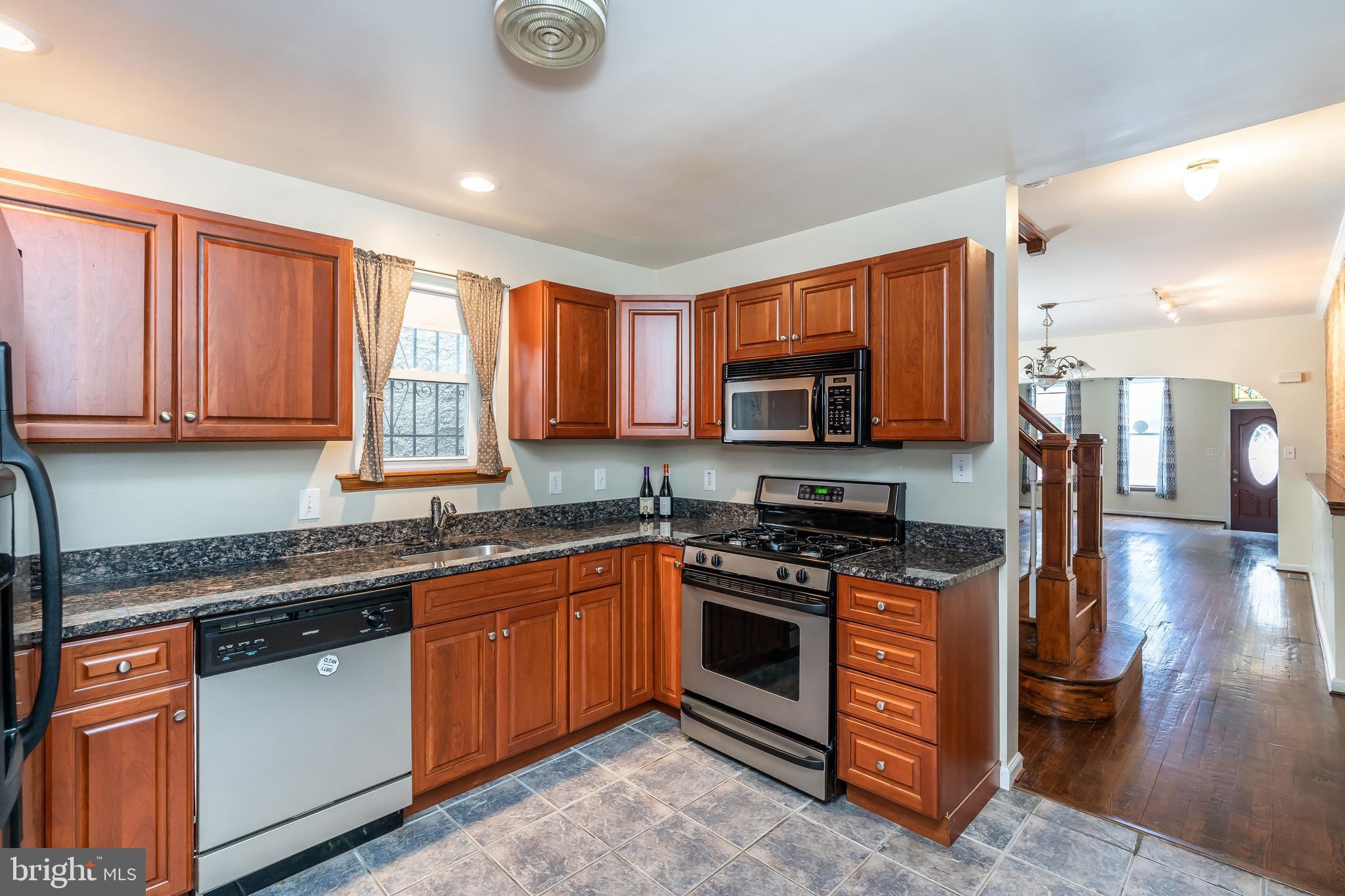 WASHINGTON VILLAGE - Residential Lease