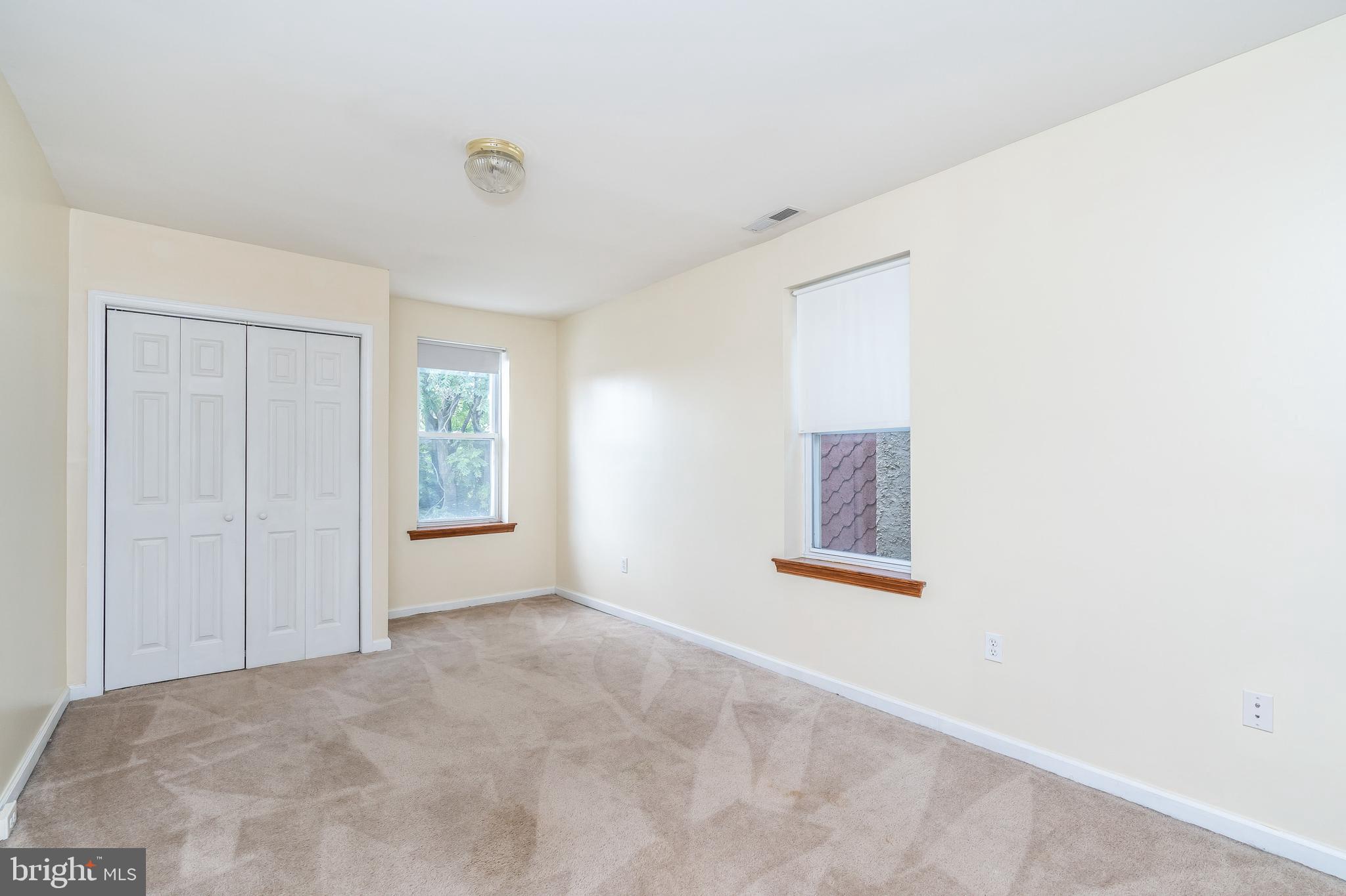 WASHINGTON VILLAGE - Residential Lease