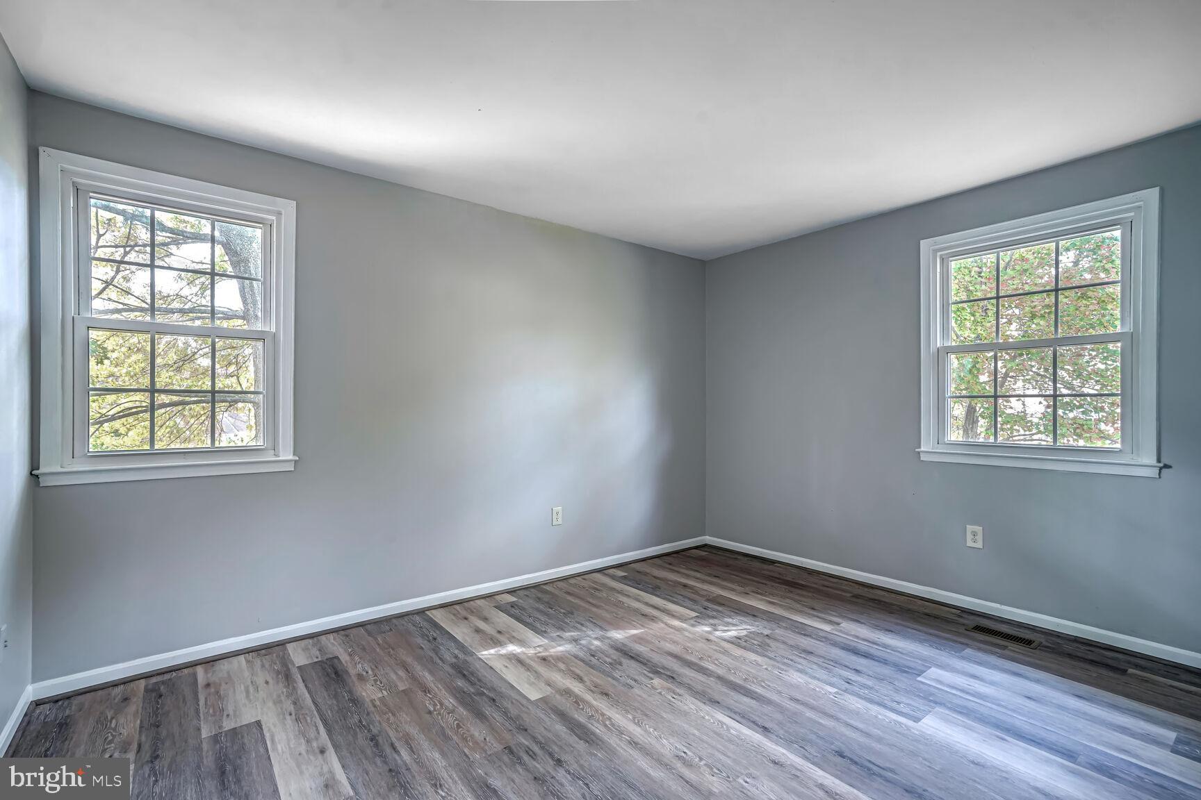 LAKEPOINTE - Residential Lease