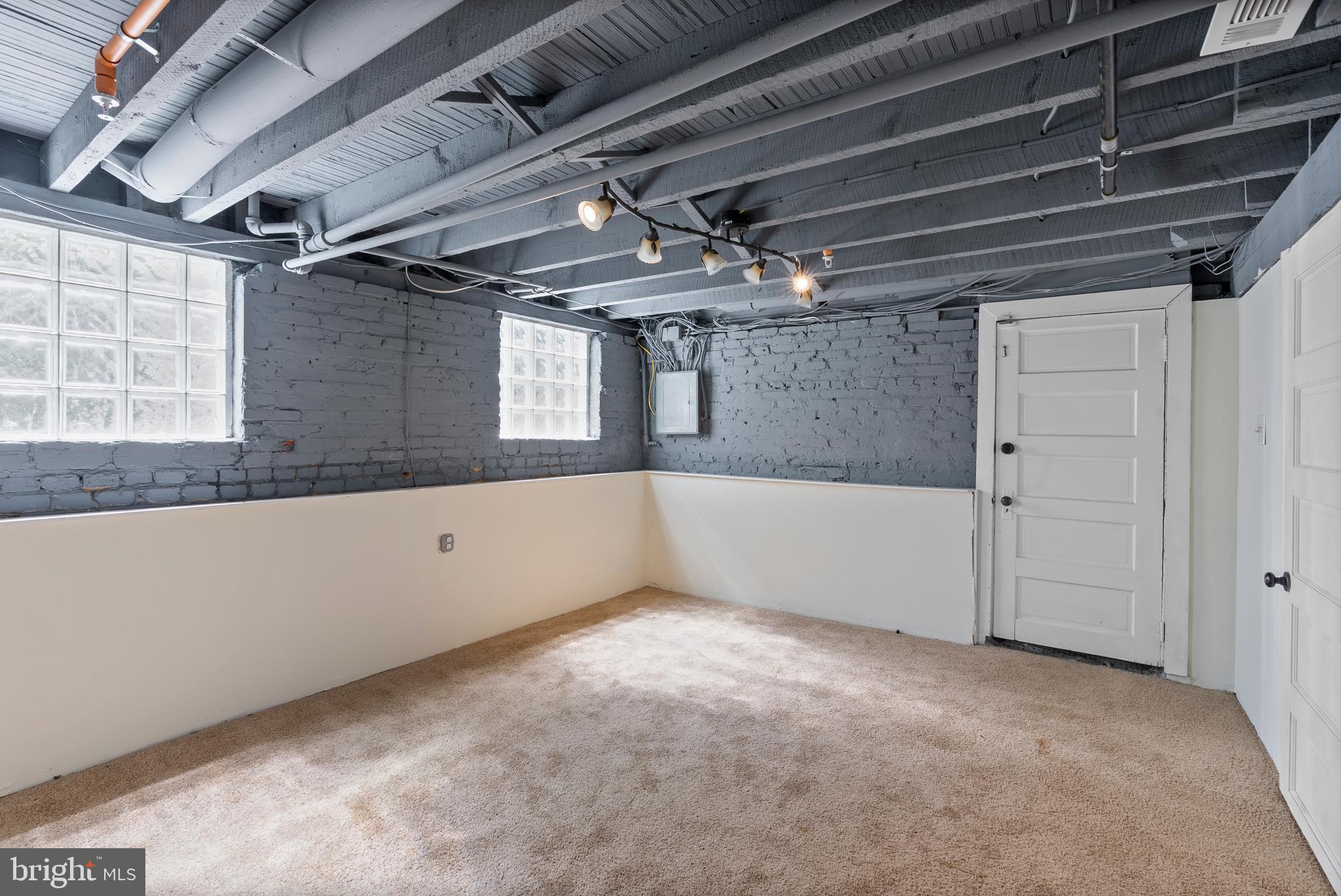 HAMILTON HEIGHTS - Residential Lease