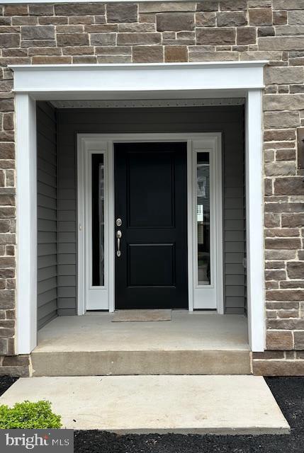 STERLING WALK - Residential Lease