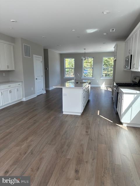 STERLING WALK - Residential Lease