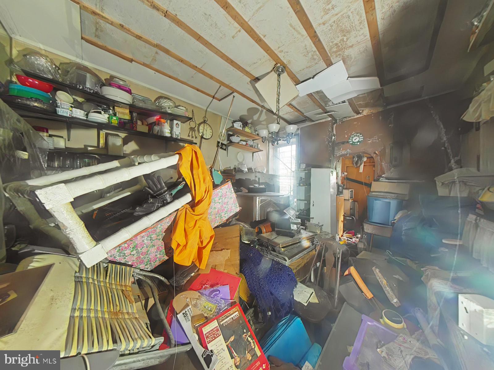 2742 N RINGGOLD STREET