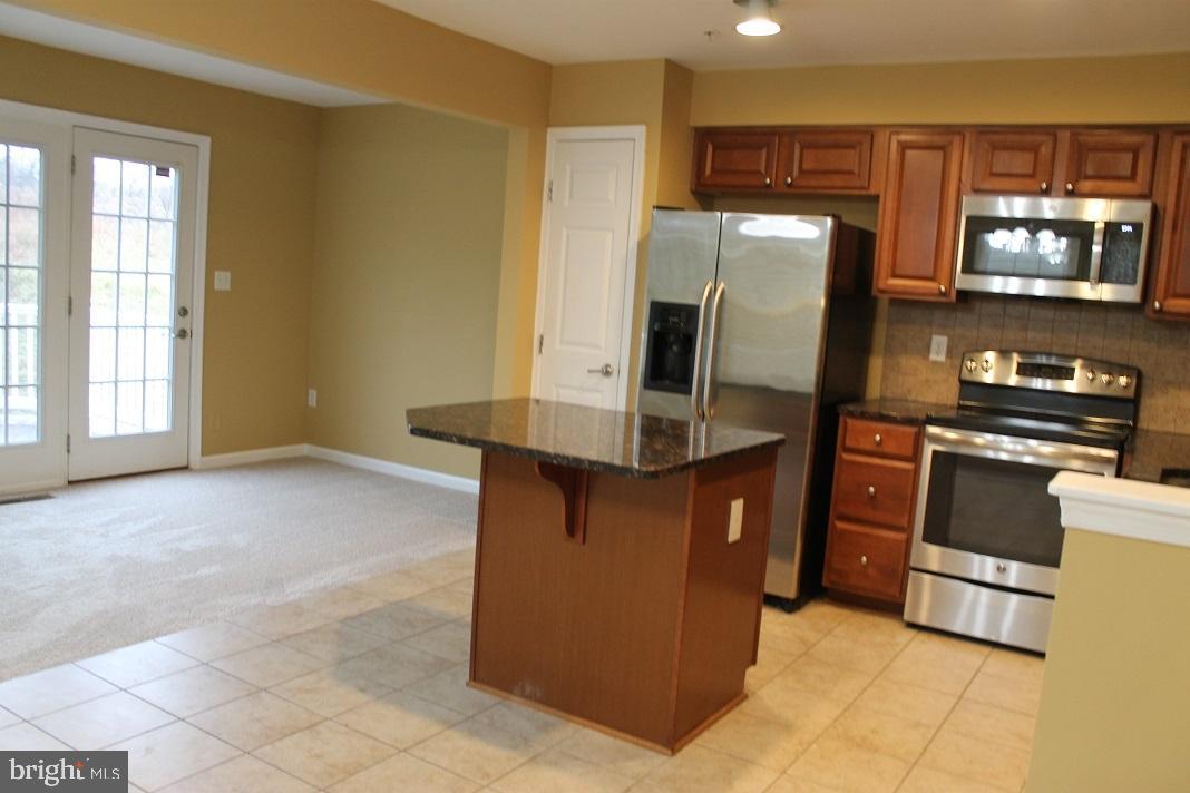 VILLAGE TOWNS - Residential