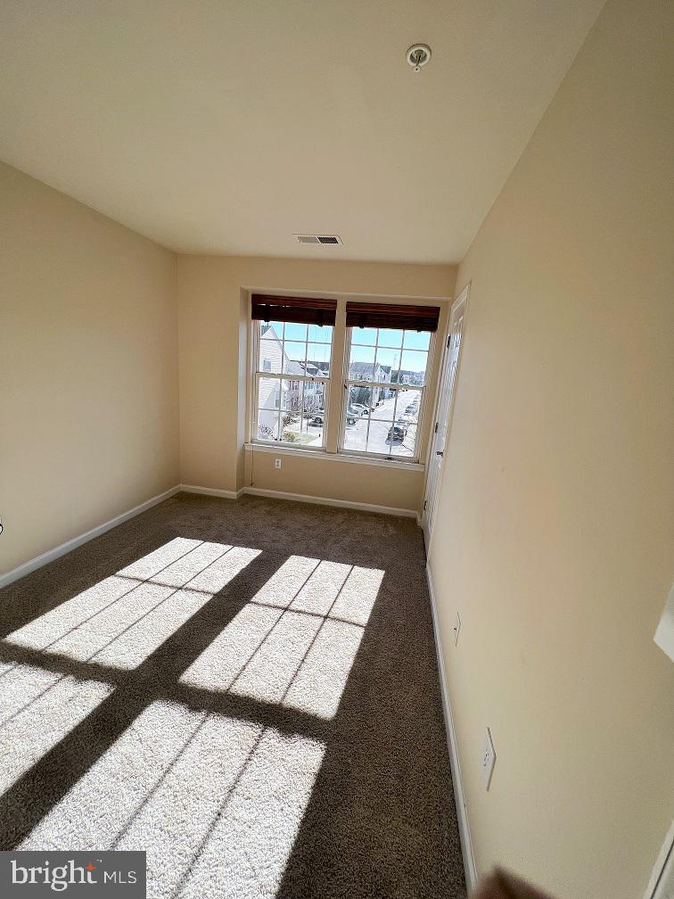 VILLAGE TOWNS - Residential