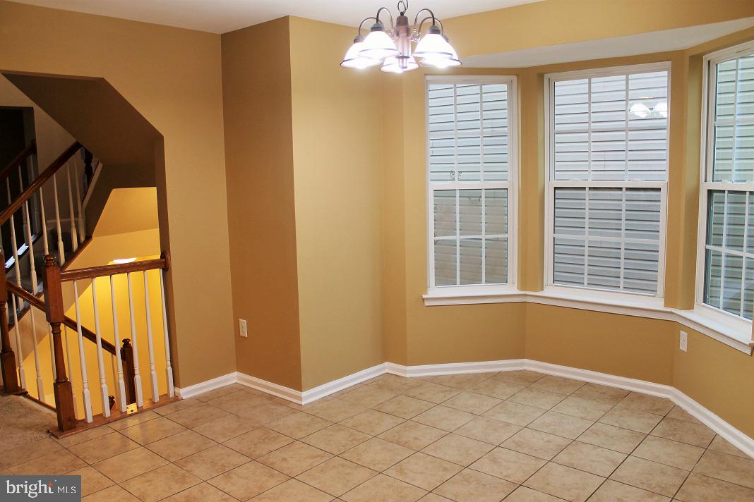 VILLAGE TOWNS - Residential