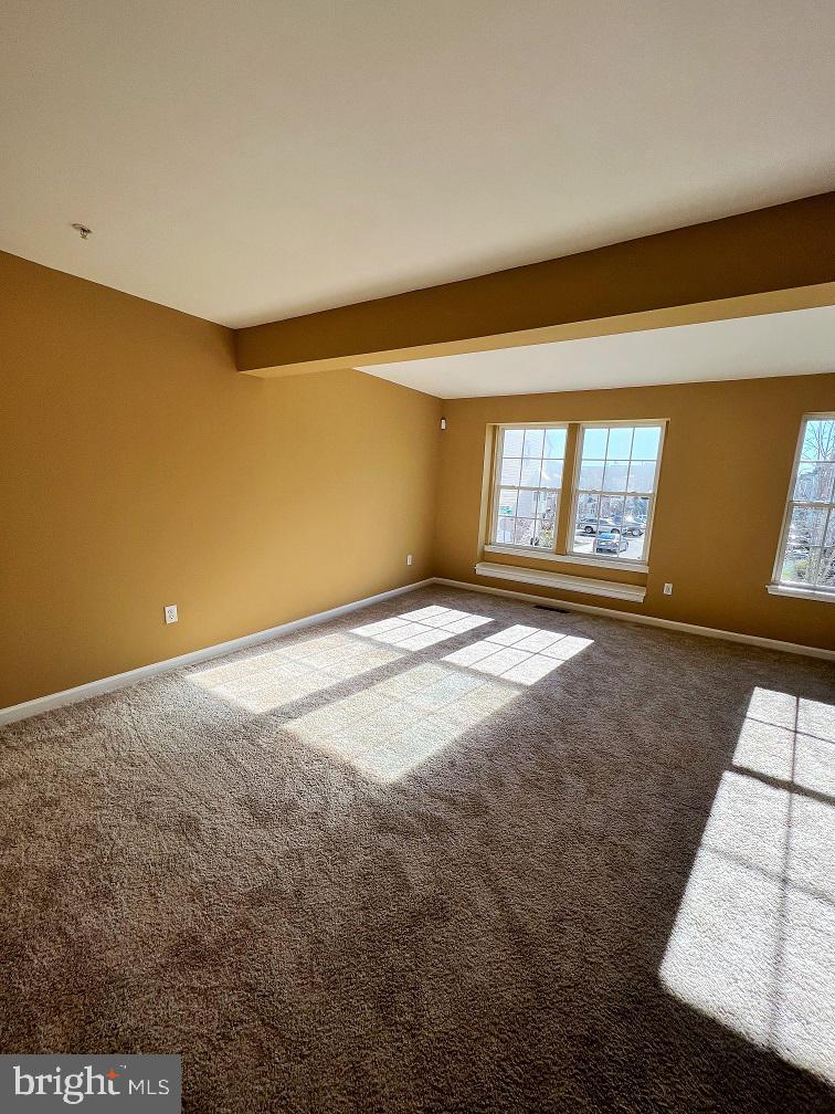 VILLAGE TOWNS - Residential