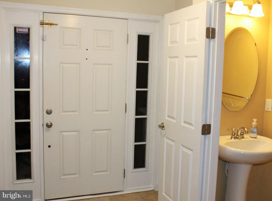 VILLAGE TOWNS - Residential