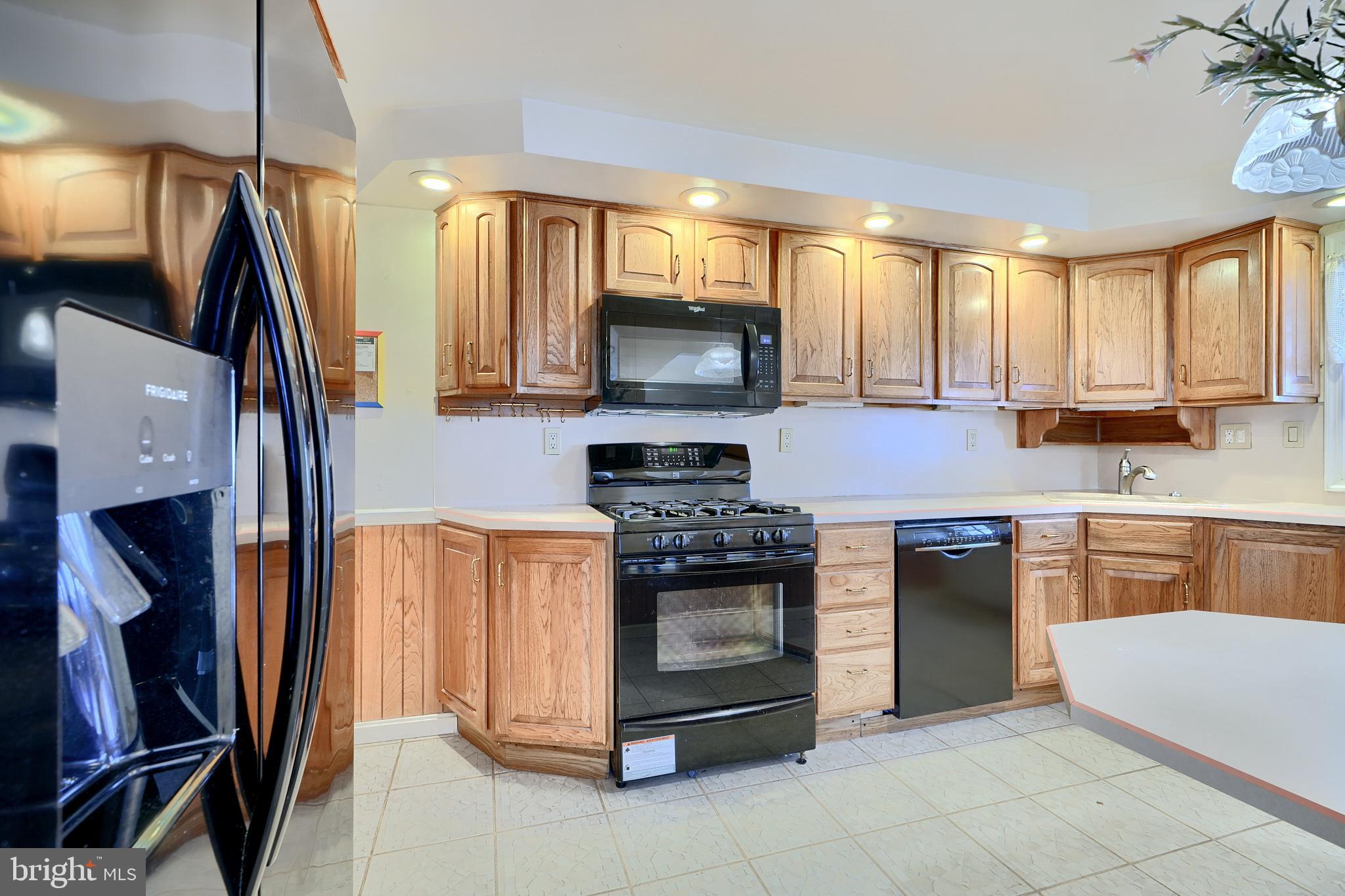 EASTCREST - Residential