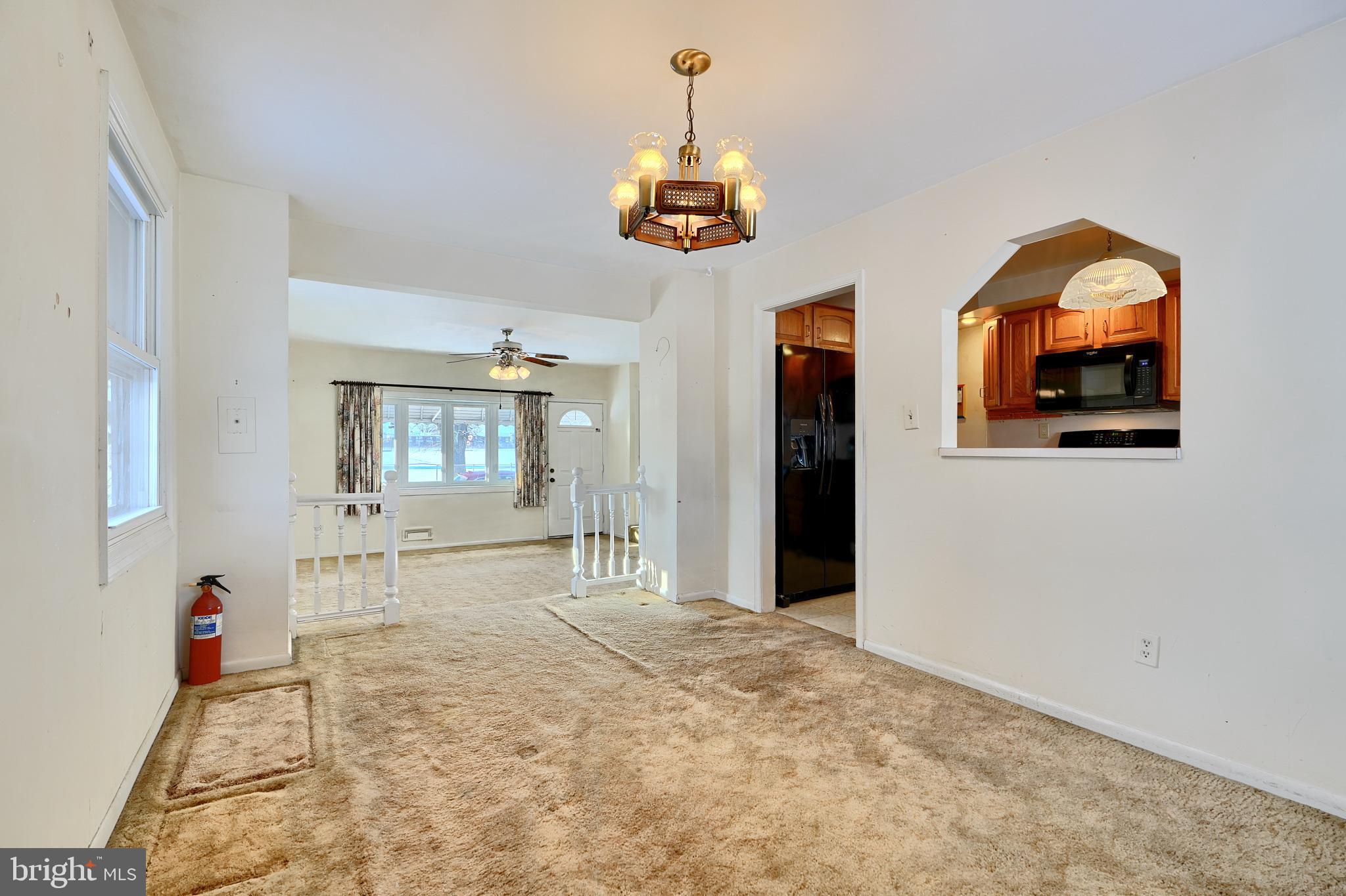 EASTCREST - Residential