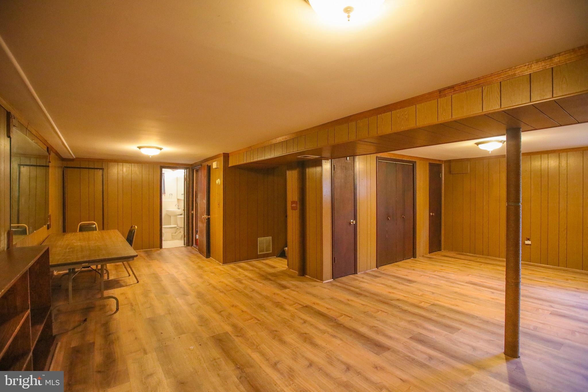 POHICK ESTATES - Residential