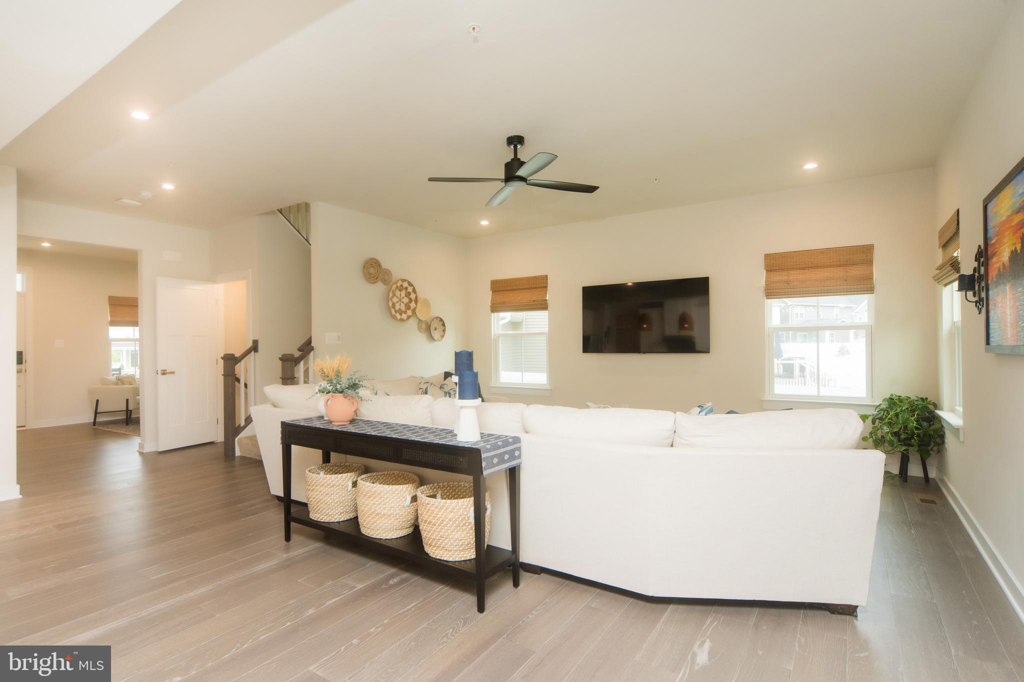 TWO RIVERS - Residential