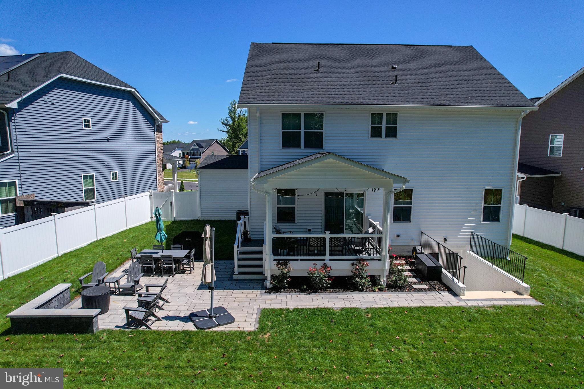 TWO RIVERS - Residential