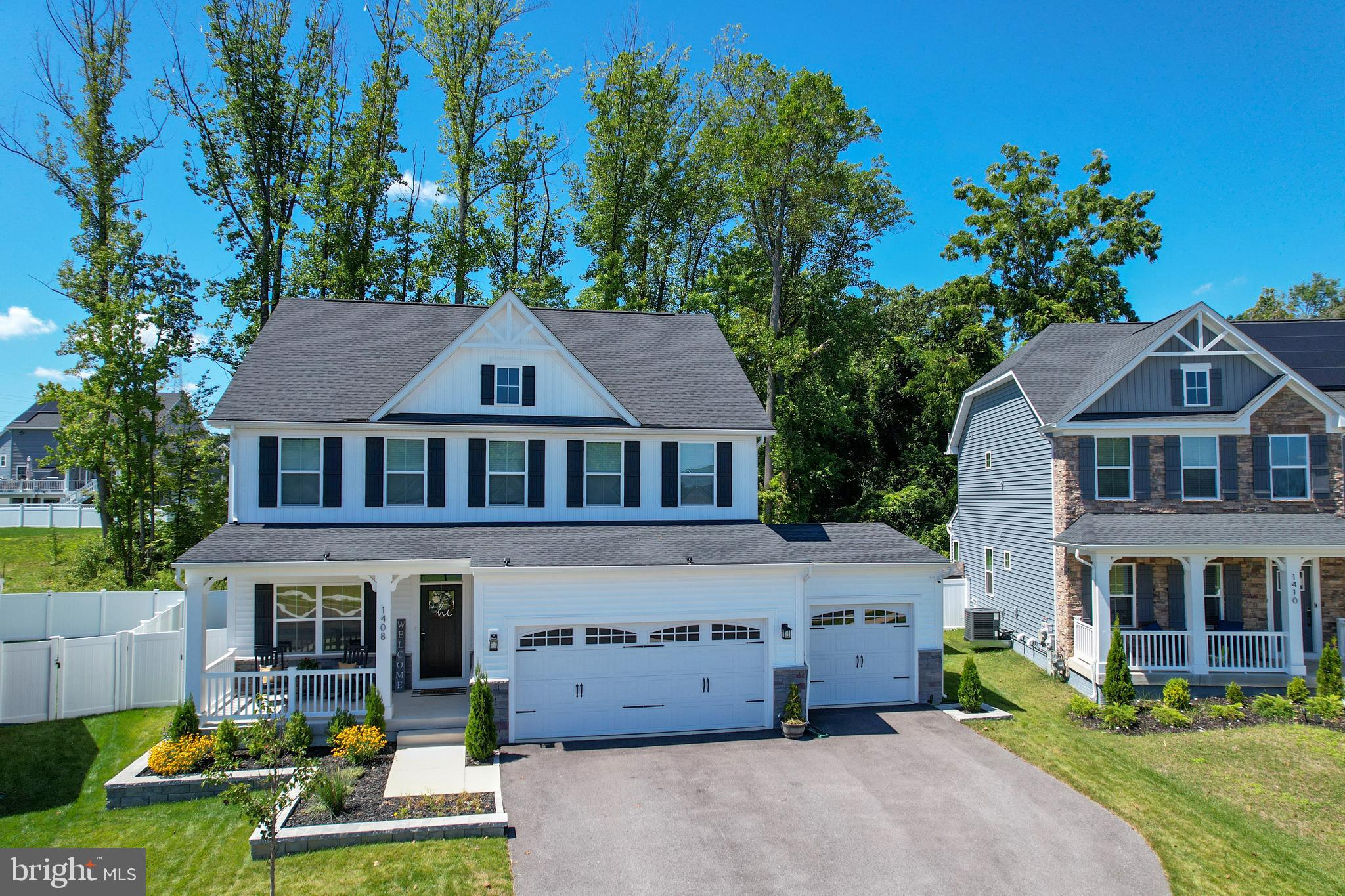 TWO RIVERS - Residential