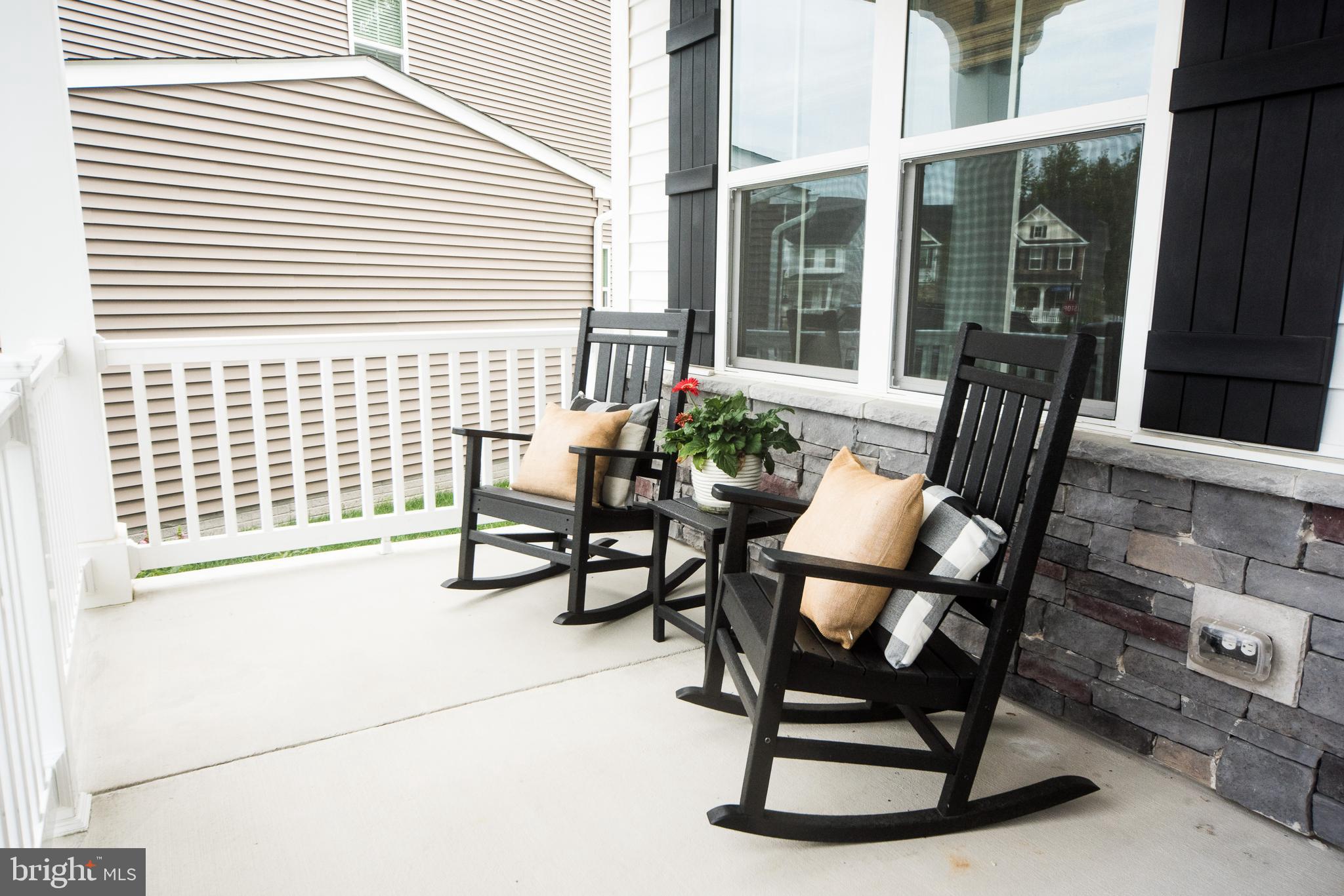 TWO RIVERS - Residential